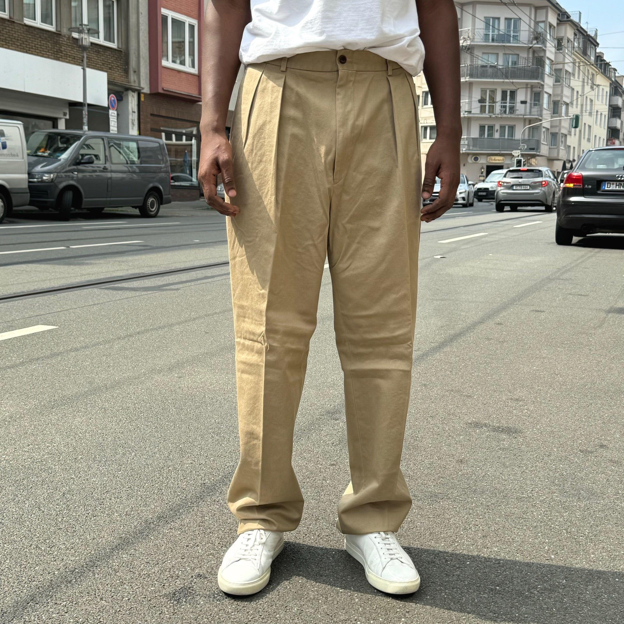 neat | neat chino beige - Image 4