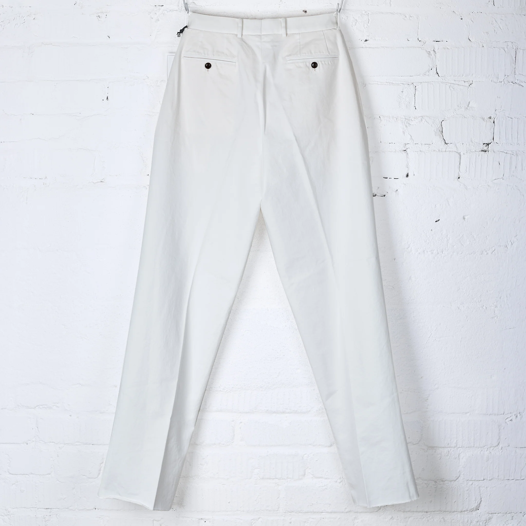 neat | neat chino white - Image 3