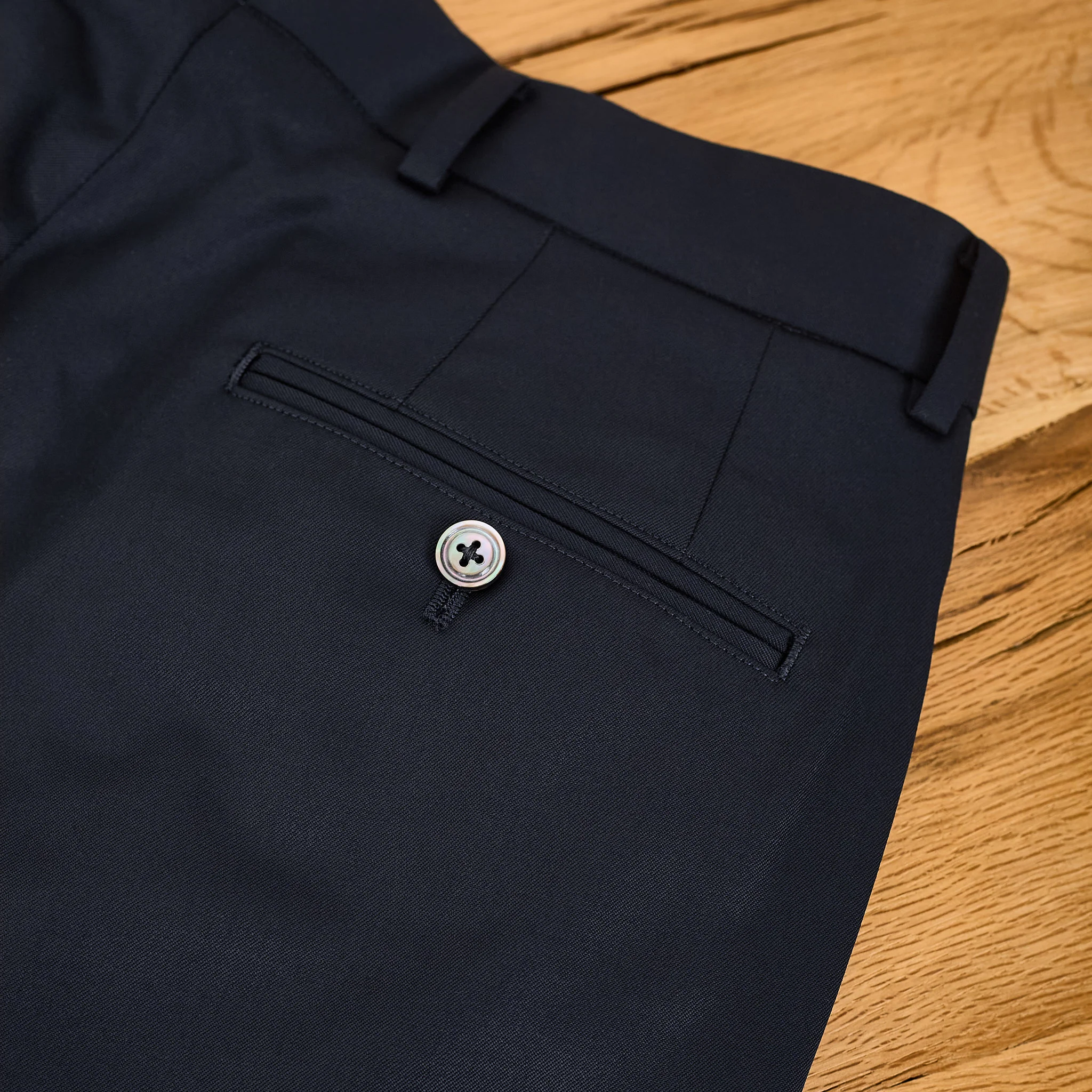 neat | wool gabardine neat chino navy - Image 7