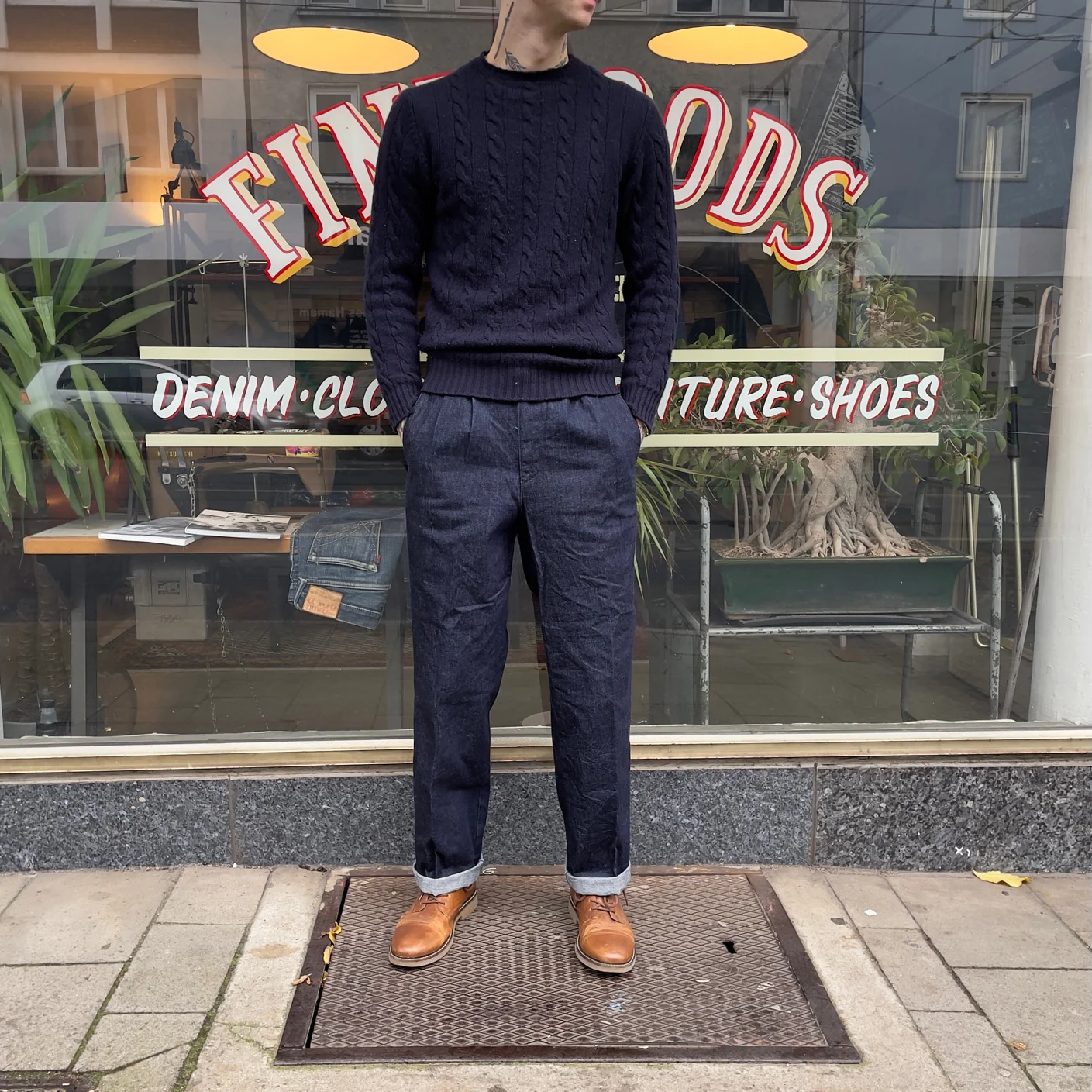 nimude | guru 10.5oz pleated denim trousers - Image 4