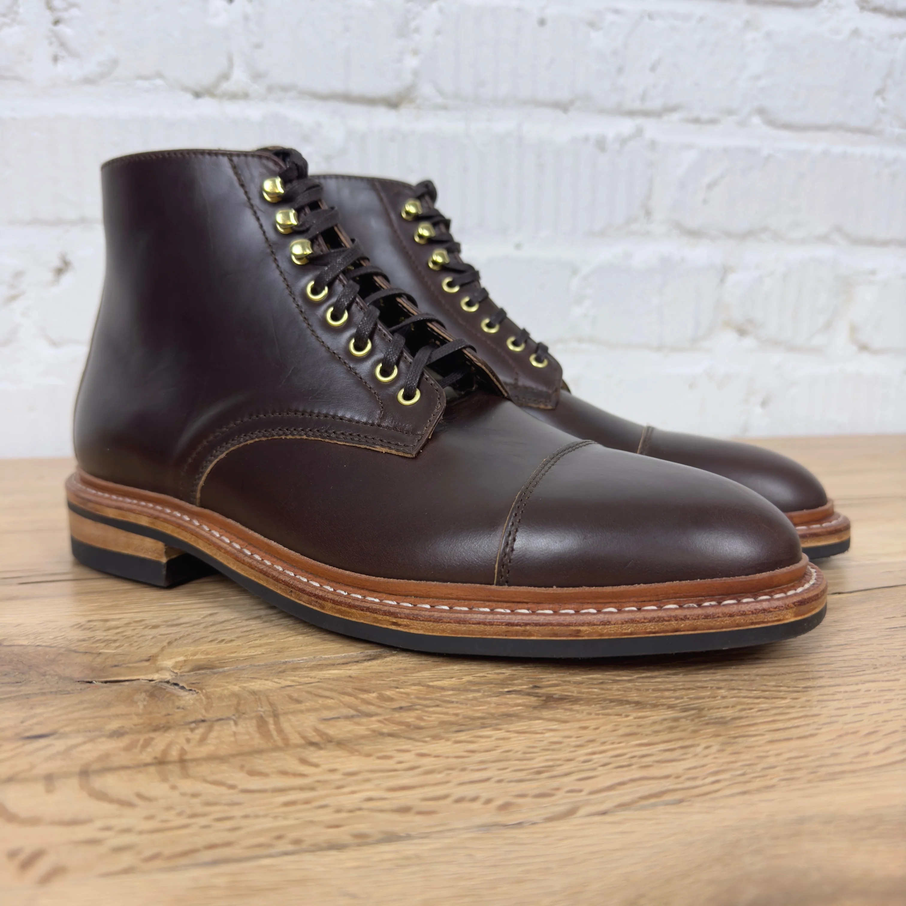 oak street bootmakers | brown dainite cap-toe lakeshore boot - Image 2