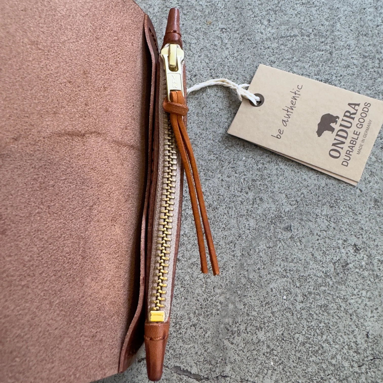 ondura durable goods | slim biker wallet brown - Image 3