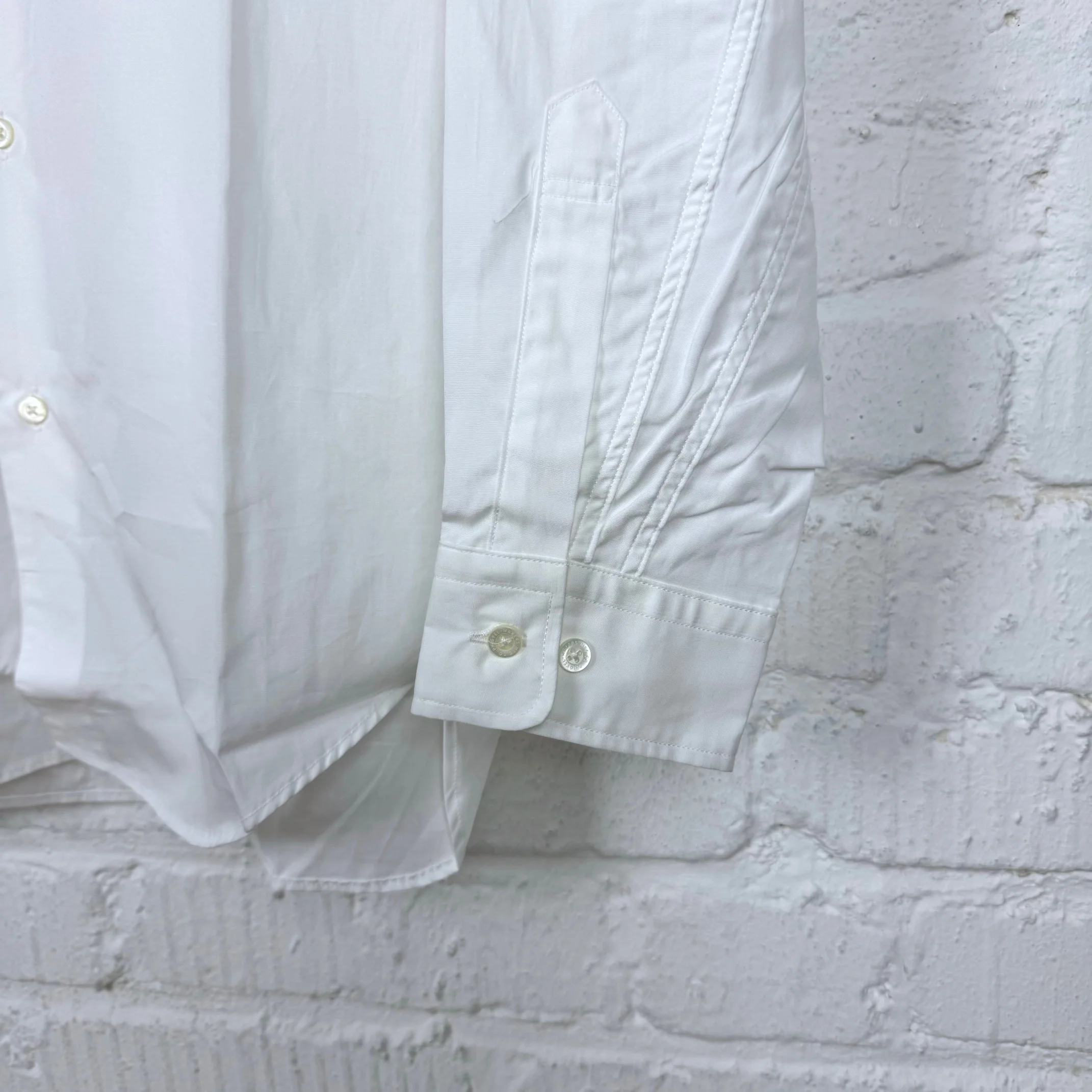 phigvel makers co. | regular collar dress shirt off-white - Image 3