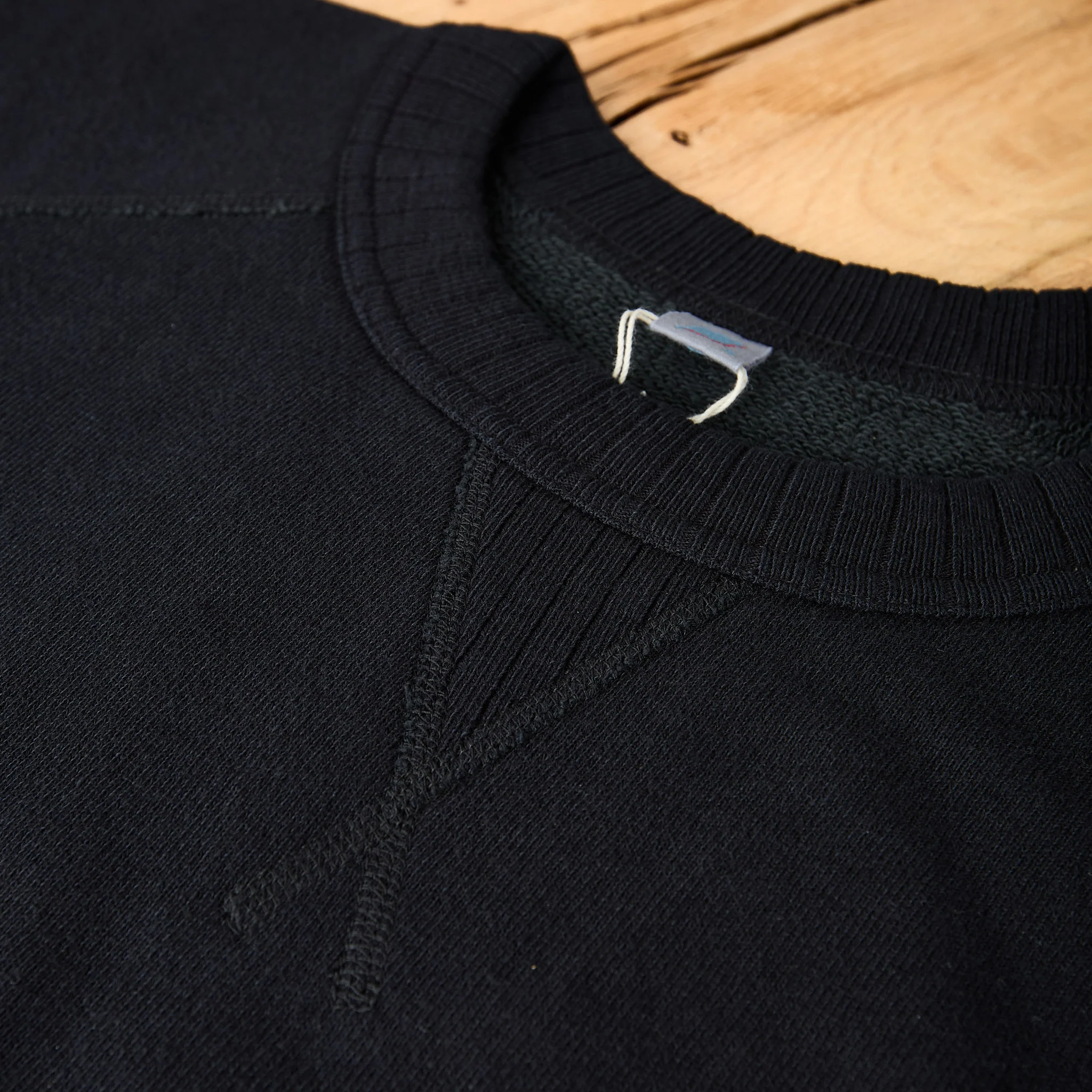 pure blue japan | 5409-idbk black indigo dyed sweatshirt - Image 2