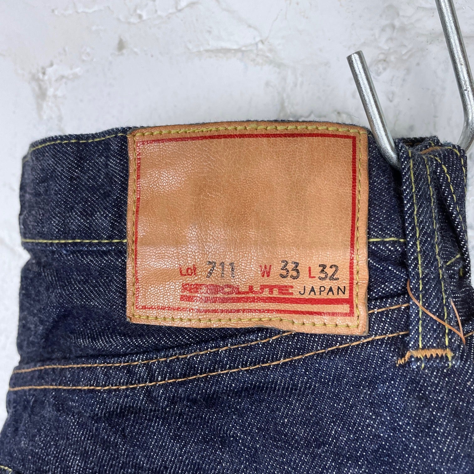 resolute | 711 - Image 5