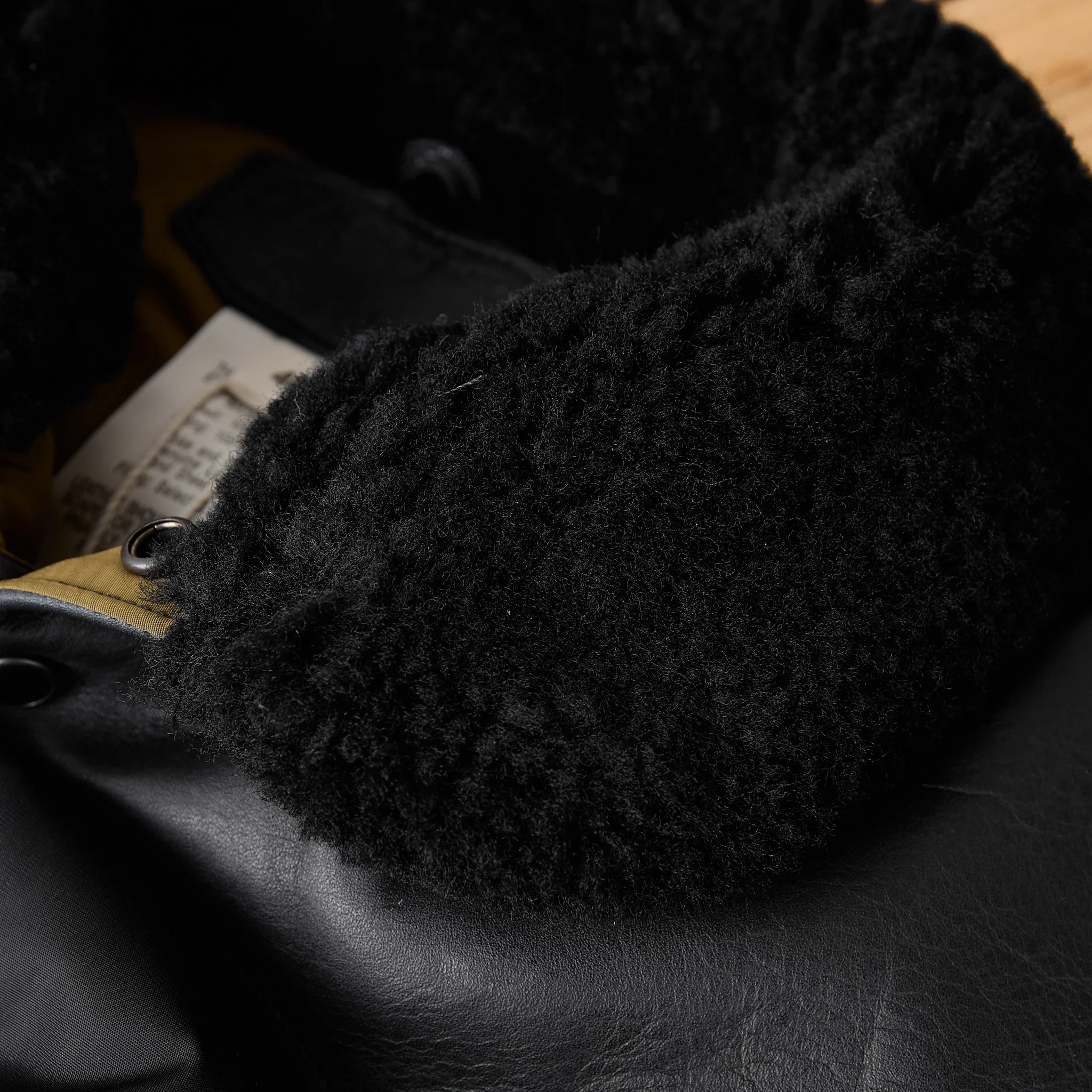 rocky mountain featherbed | christy vest black - Image 4