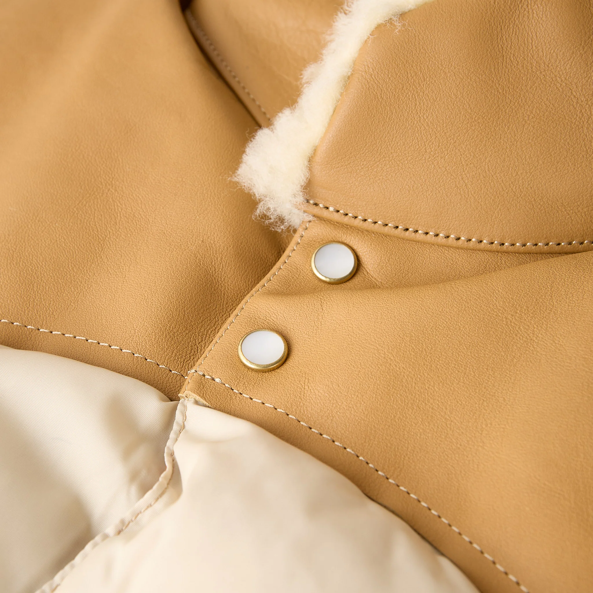 rocky mountain featherbed | christy vest l.beige - Image 3