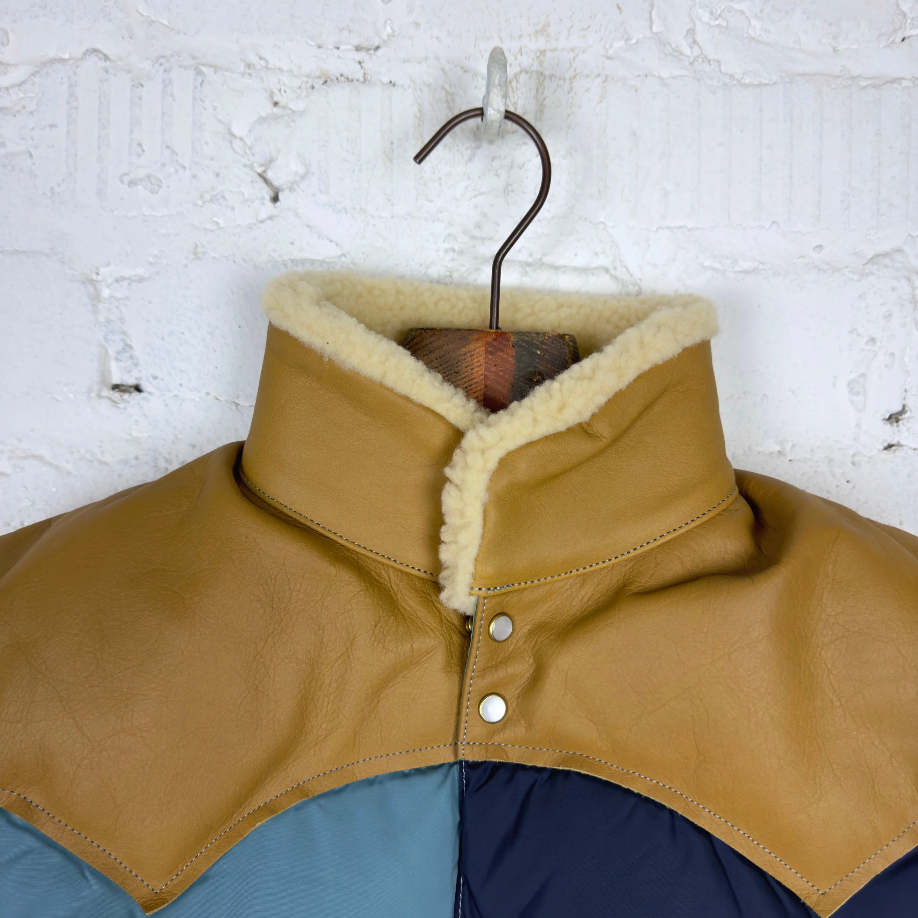 rocky mountain featherbed | christy vest multi color - Image 3