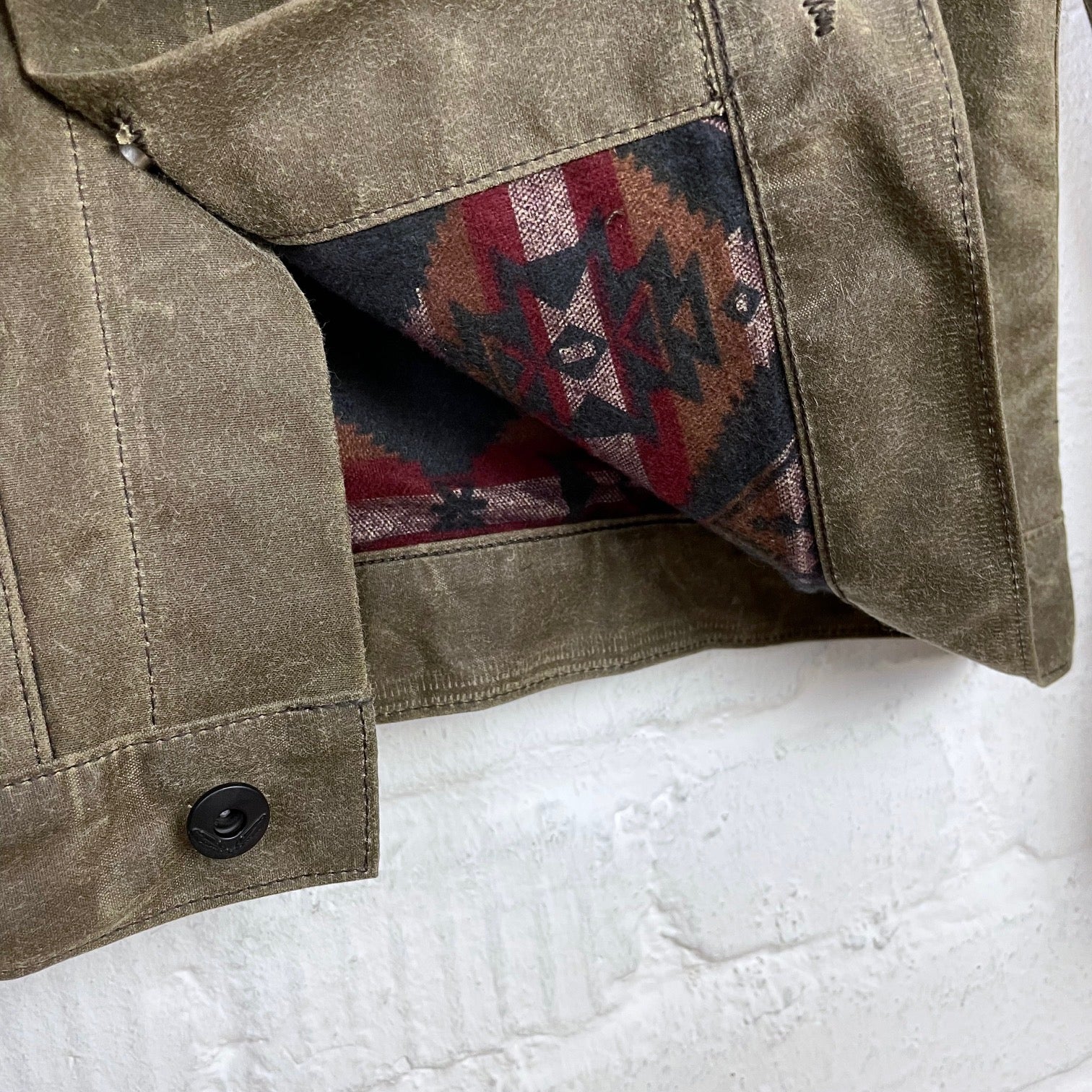 rogue territory | lined ridgeline supply jacket - waxed brown - Image 6