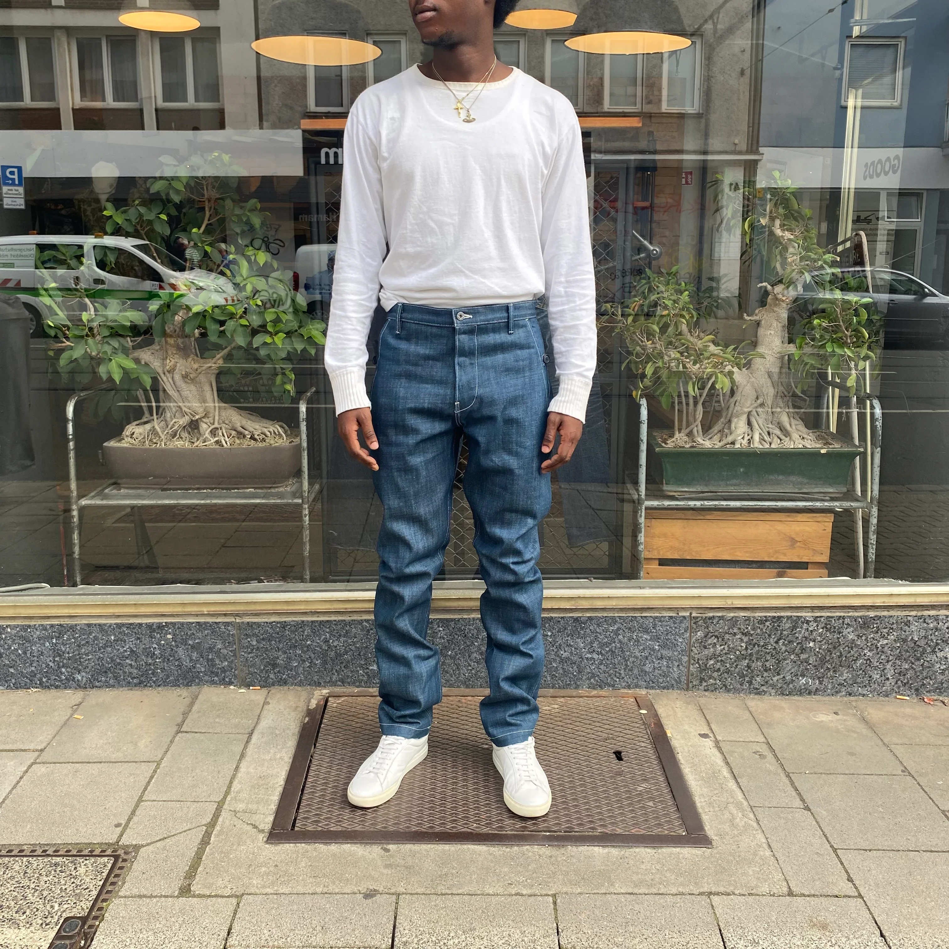 rogue territory | work trouser denim light indigo 13oz - Image 2