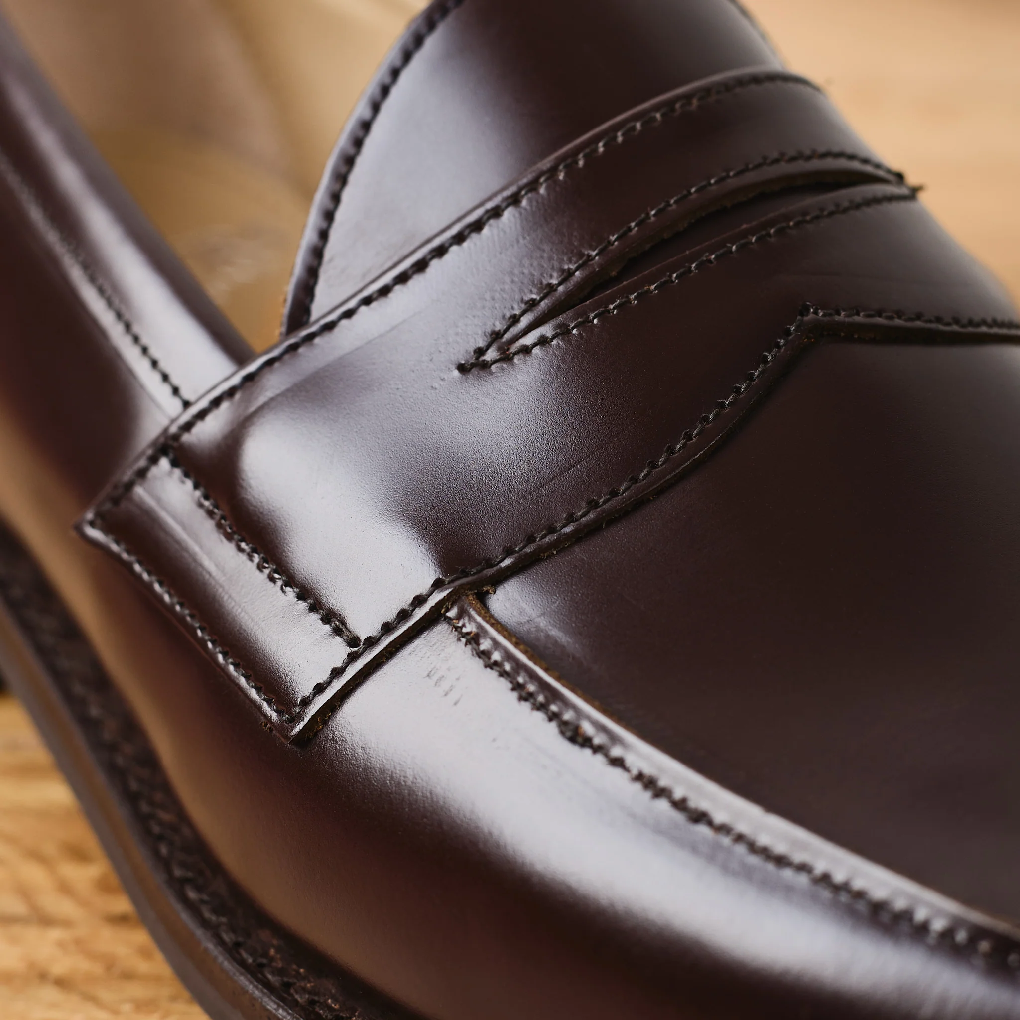 sanders | butt seam loafer shoe burgundy - Image 5