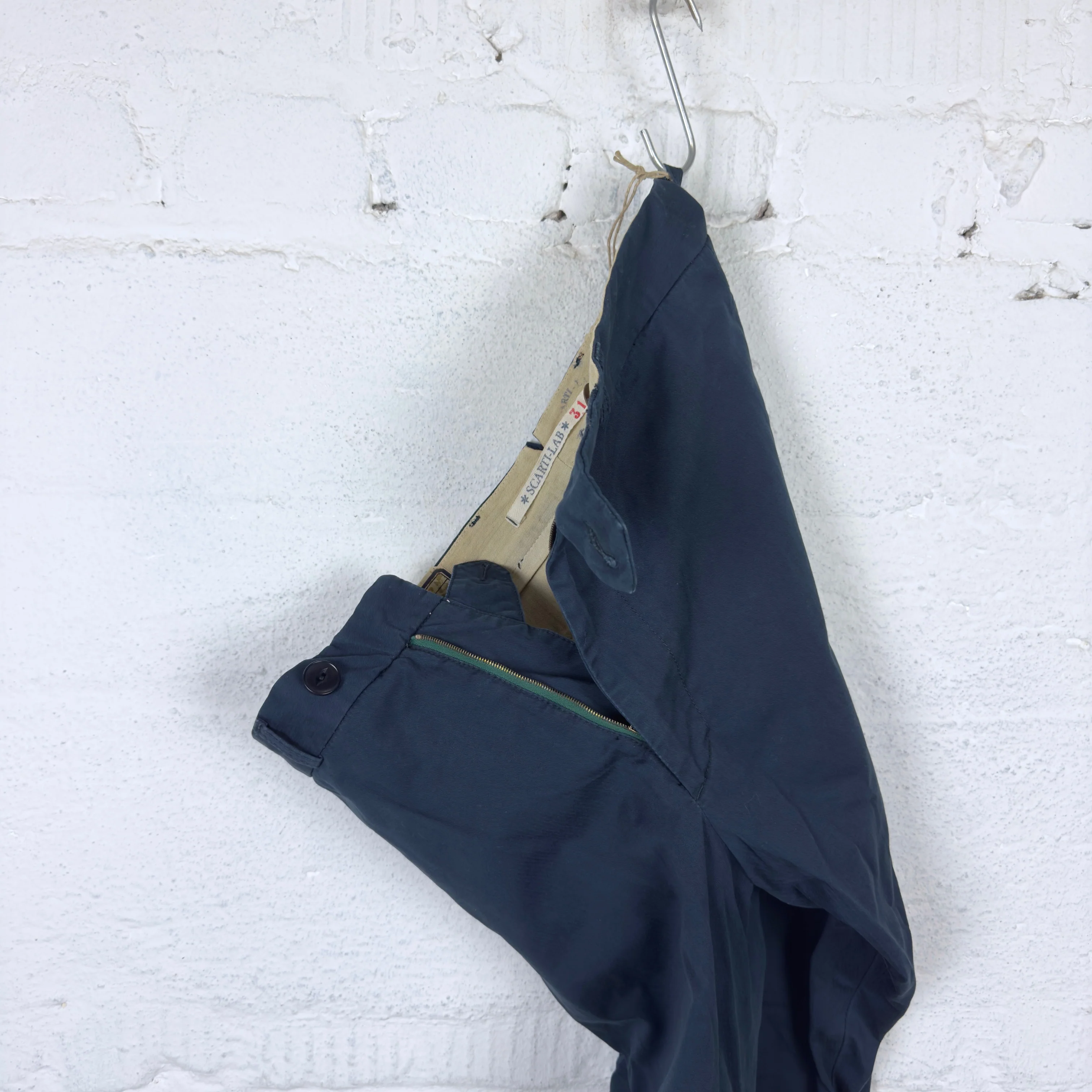 scarti lab | chino 122 sh473 navy stone washed - Image 5