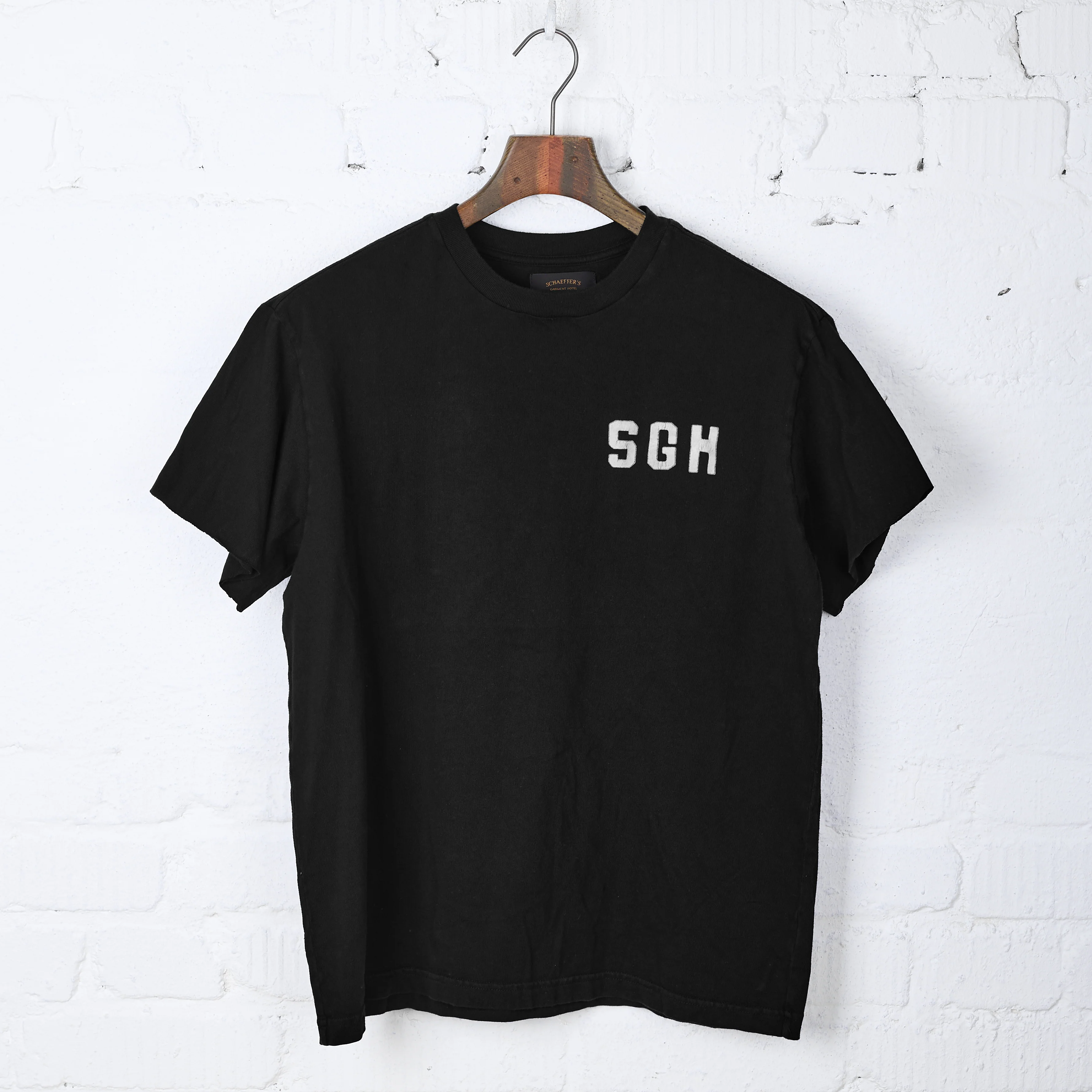 schaeffer's garment hotel | black cycle drop shoulder raw sleeve tee