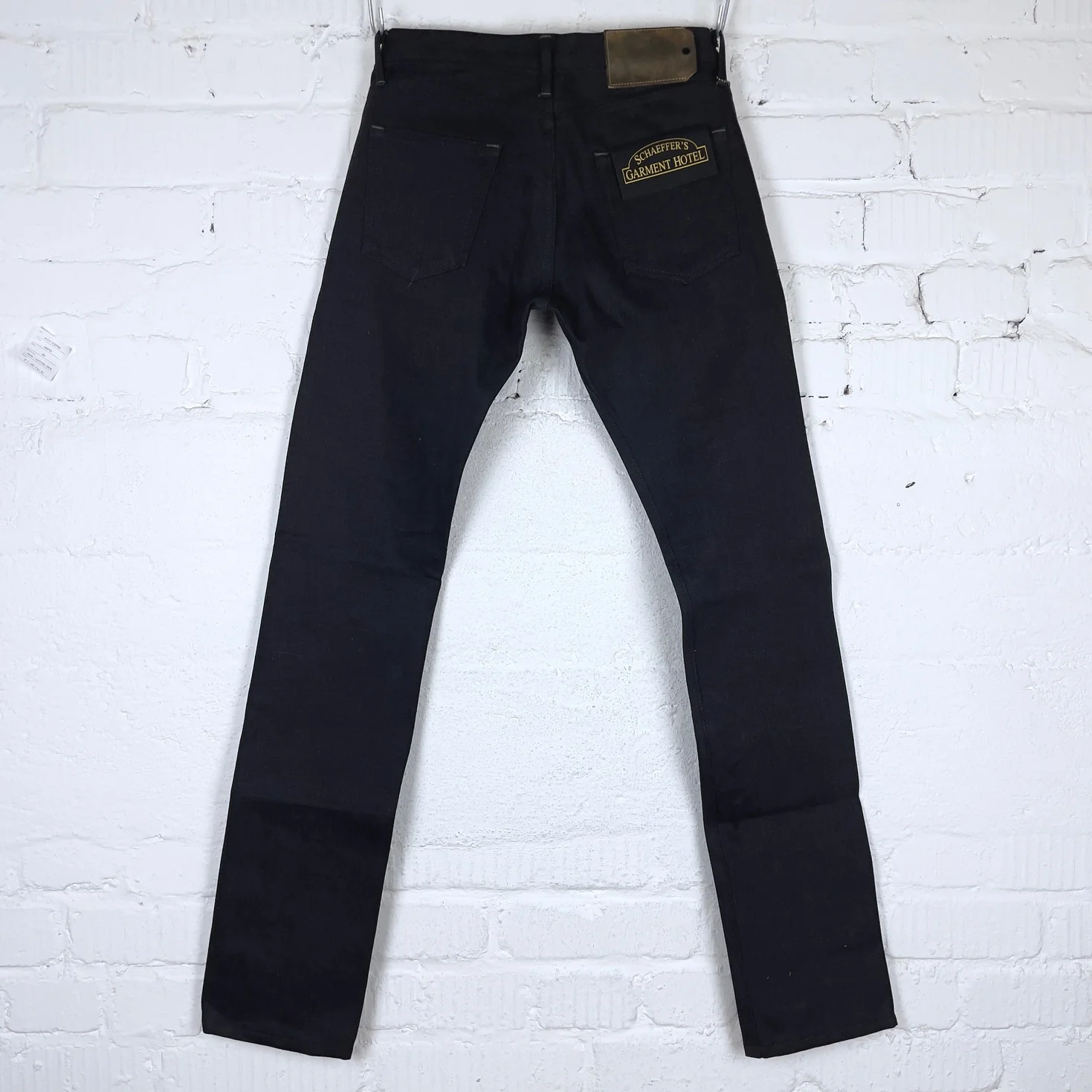 schaeffer's garment hotel | standard slim sulphur black - Image 4