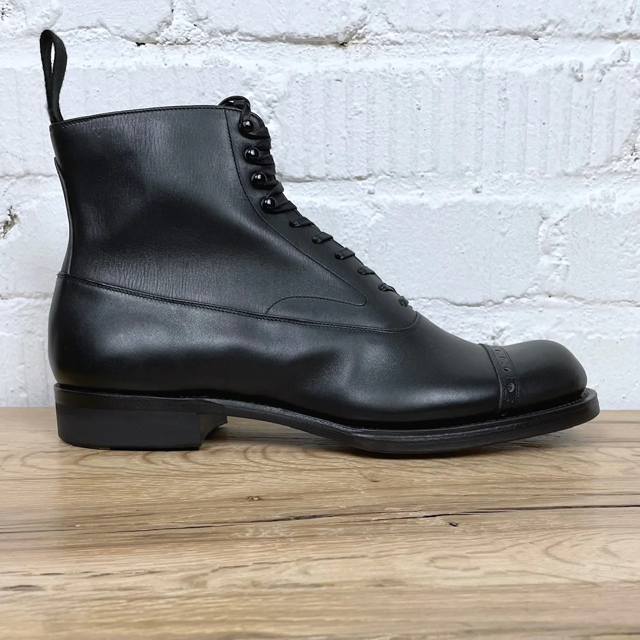 skoob | balmoral antique's high - antique black