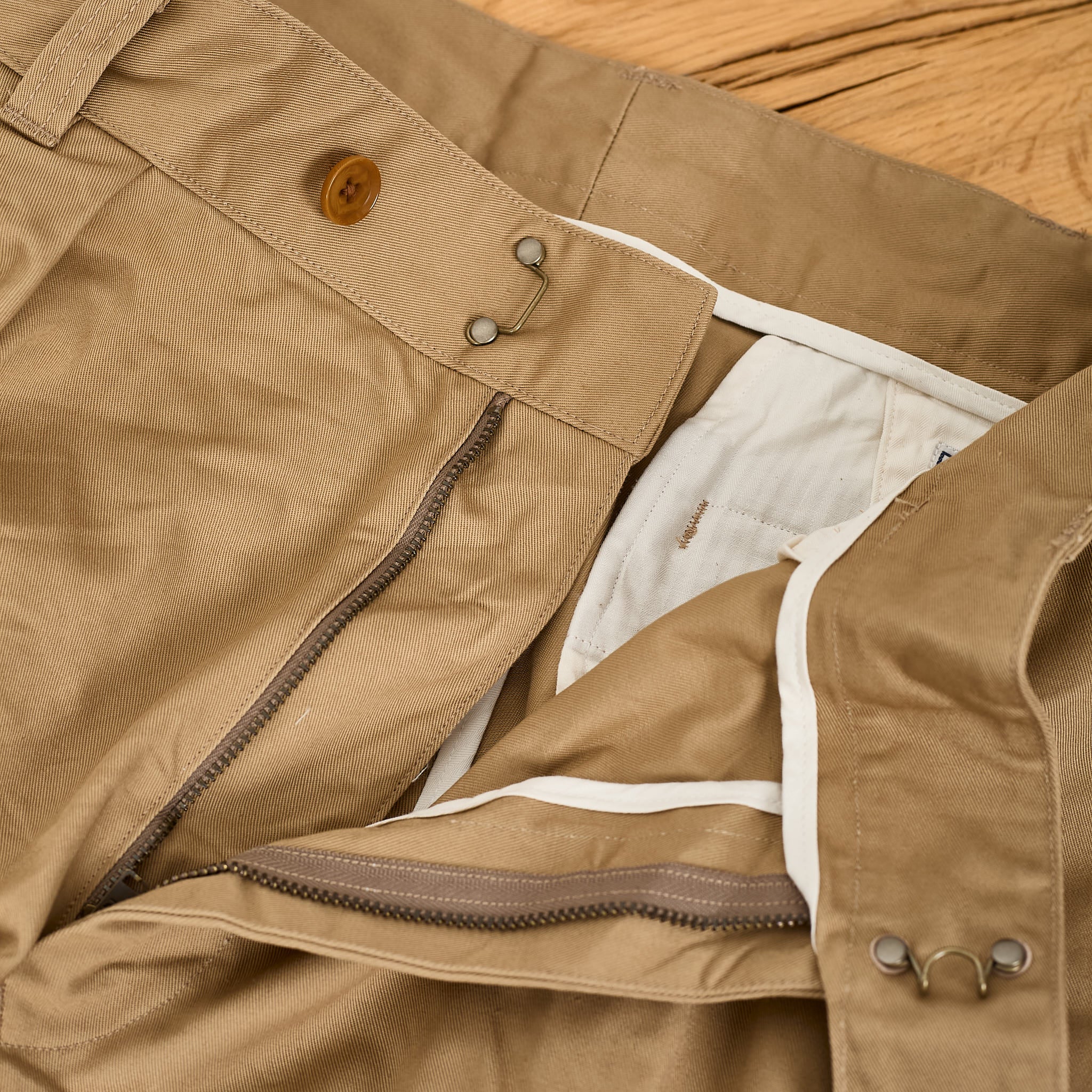 soundman | clarke chino pant khaki beige - Image 4