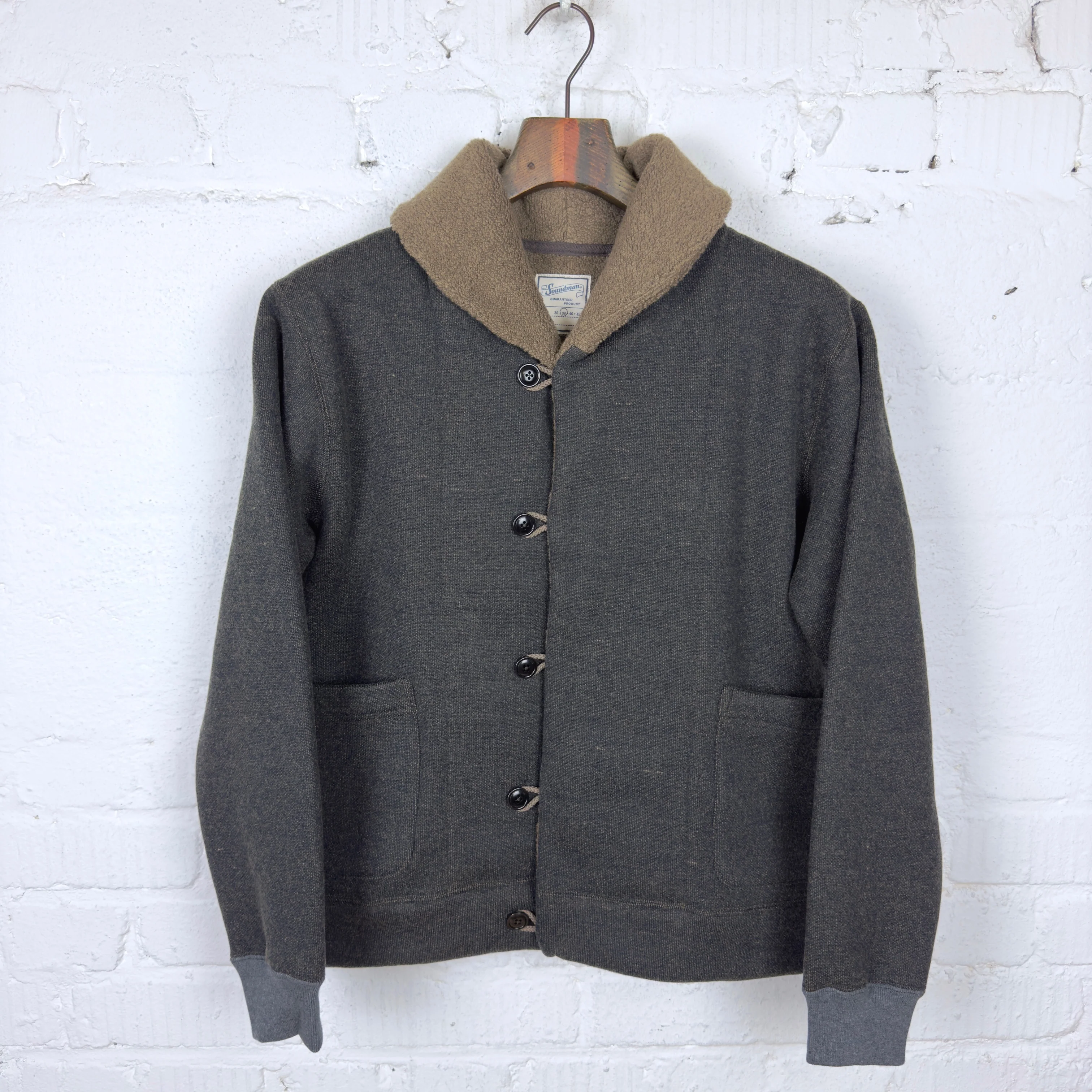 soundman | dakota charcoal khaki
