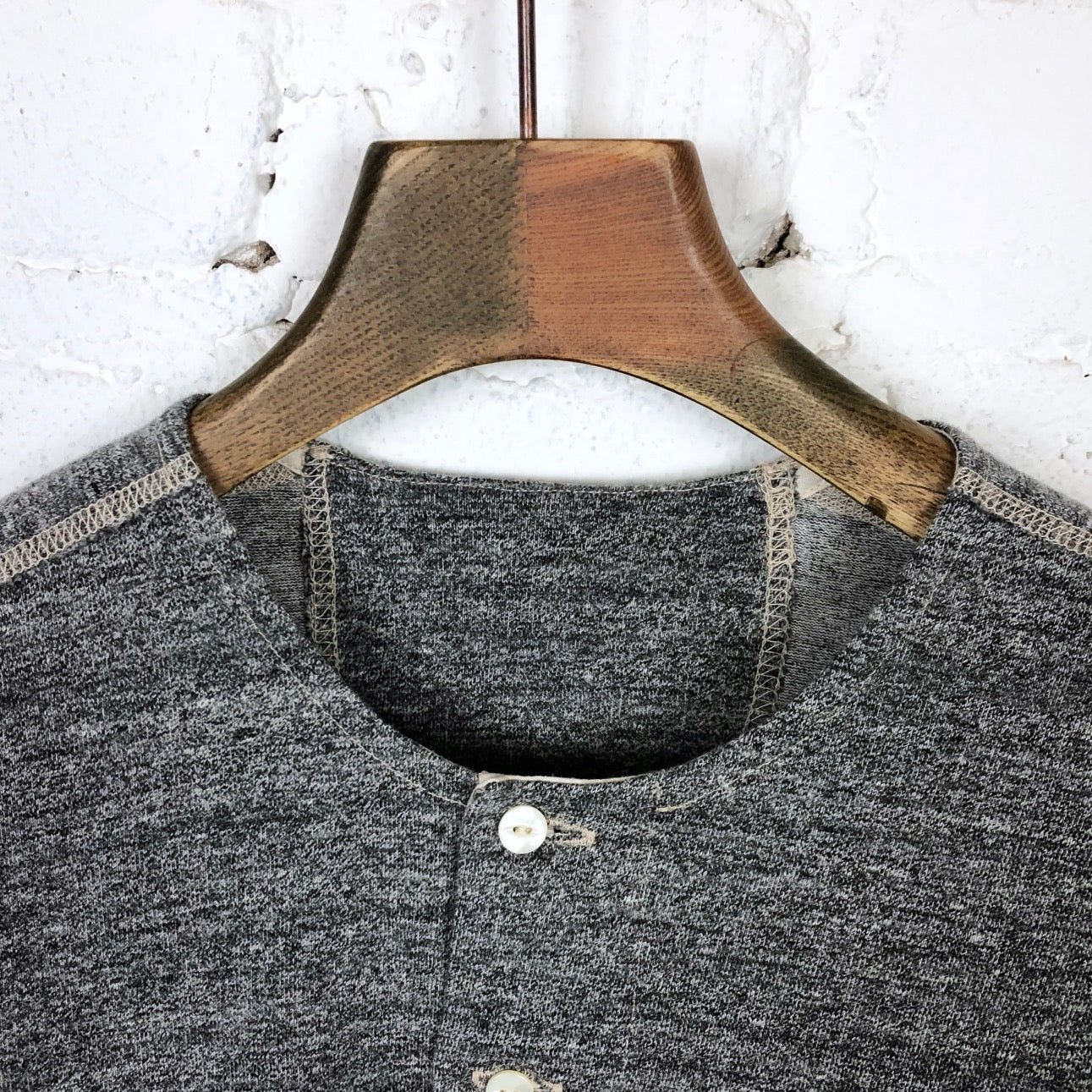 stevenson overall co. | loopwheel longsleeve henley heather gray - Image 3
