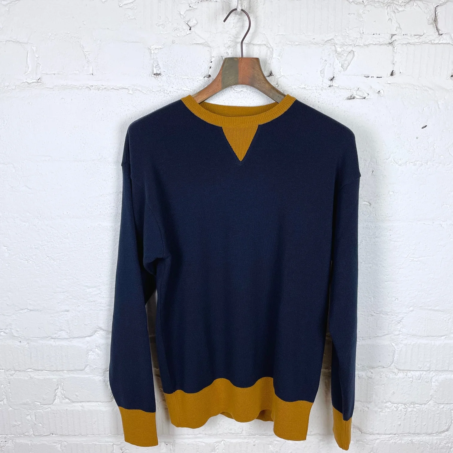 stevenson overall co. | v-gusset wool knitted sweat shirt navy