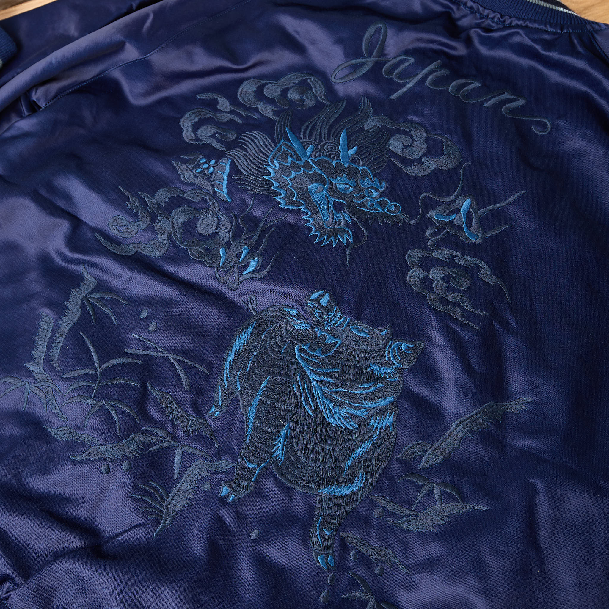 studio d'artisan | 4622 indigo dyed sukajan jacket - Image 7