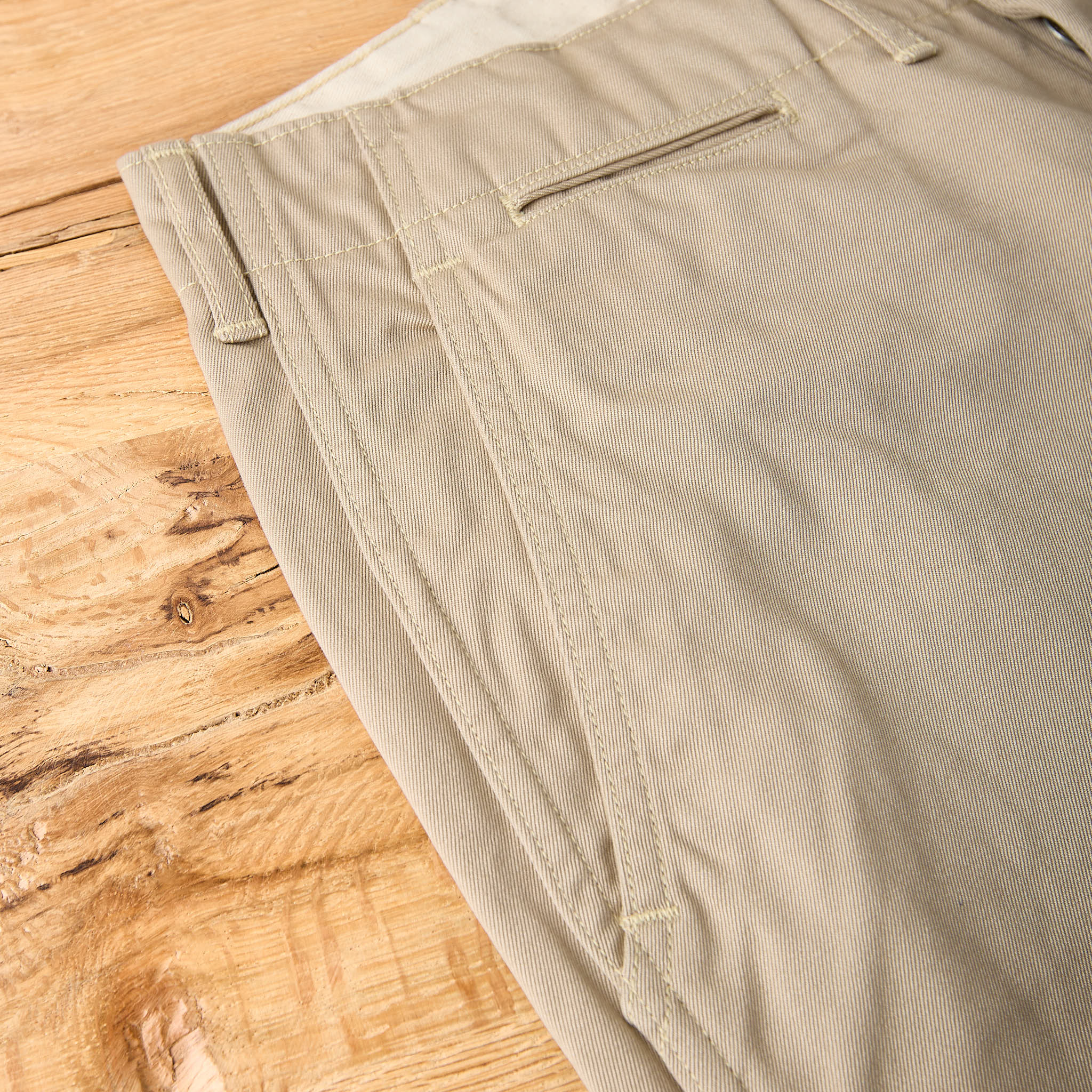tcb | stay gold chino - 41 khaki - Image 6