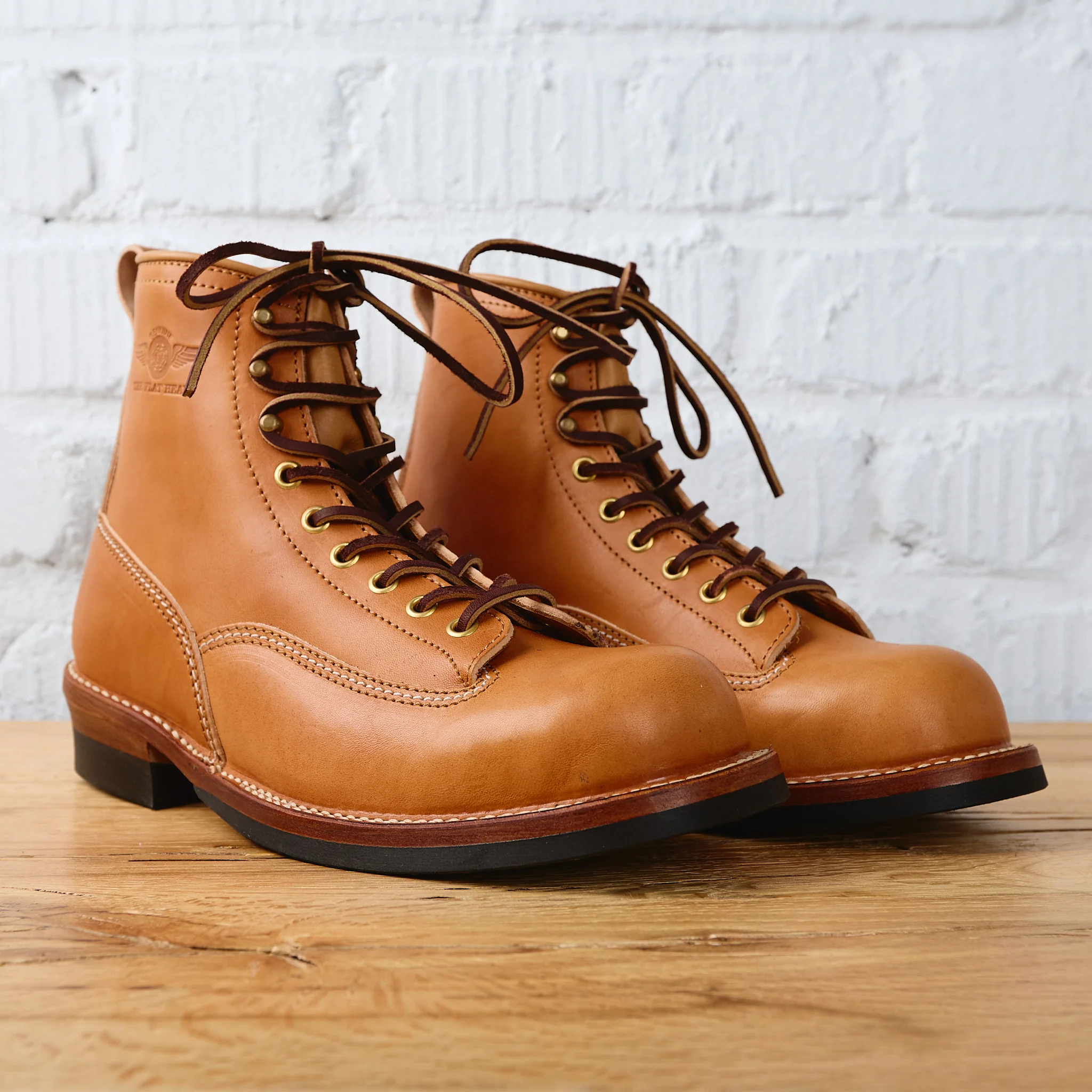 the flat head | fn-fb-004 horsehide logger boots – beige - Image 2