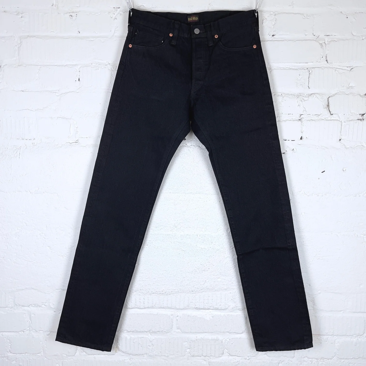 the flat head | fn-pa-db002 black tapered straight pants