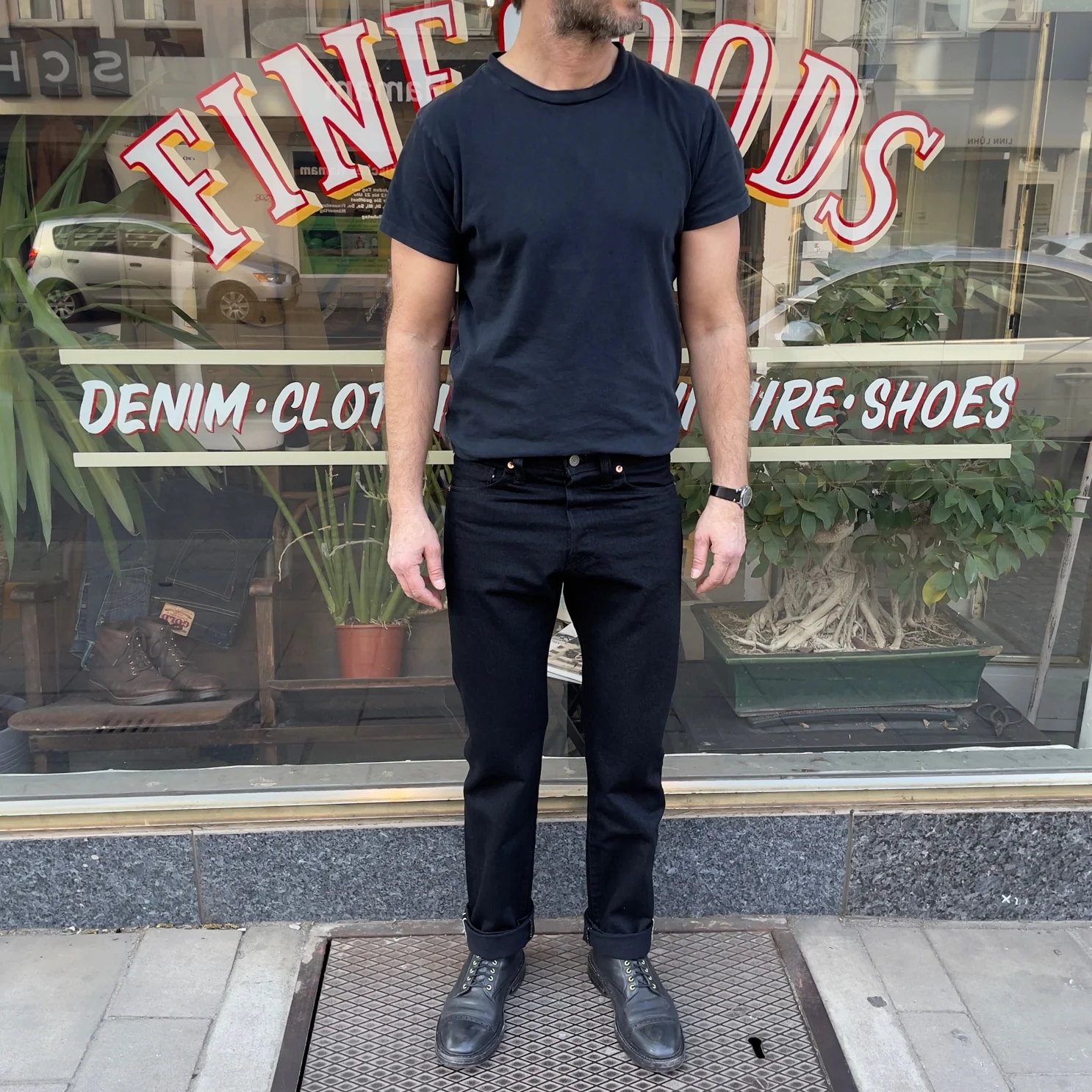 the flat head | fn-pa-db002 black tapered straight pants - Image 2
