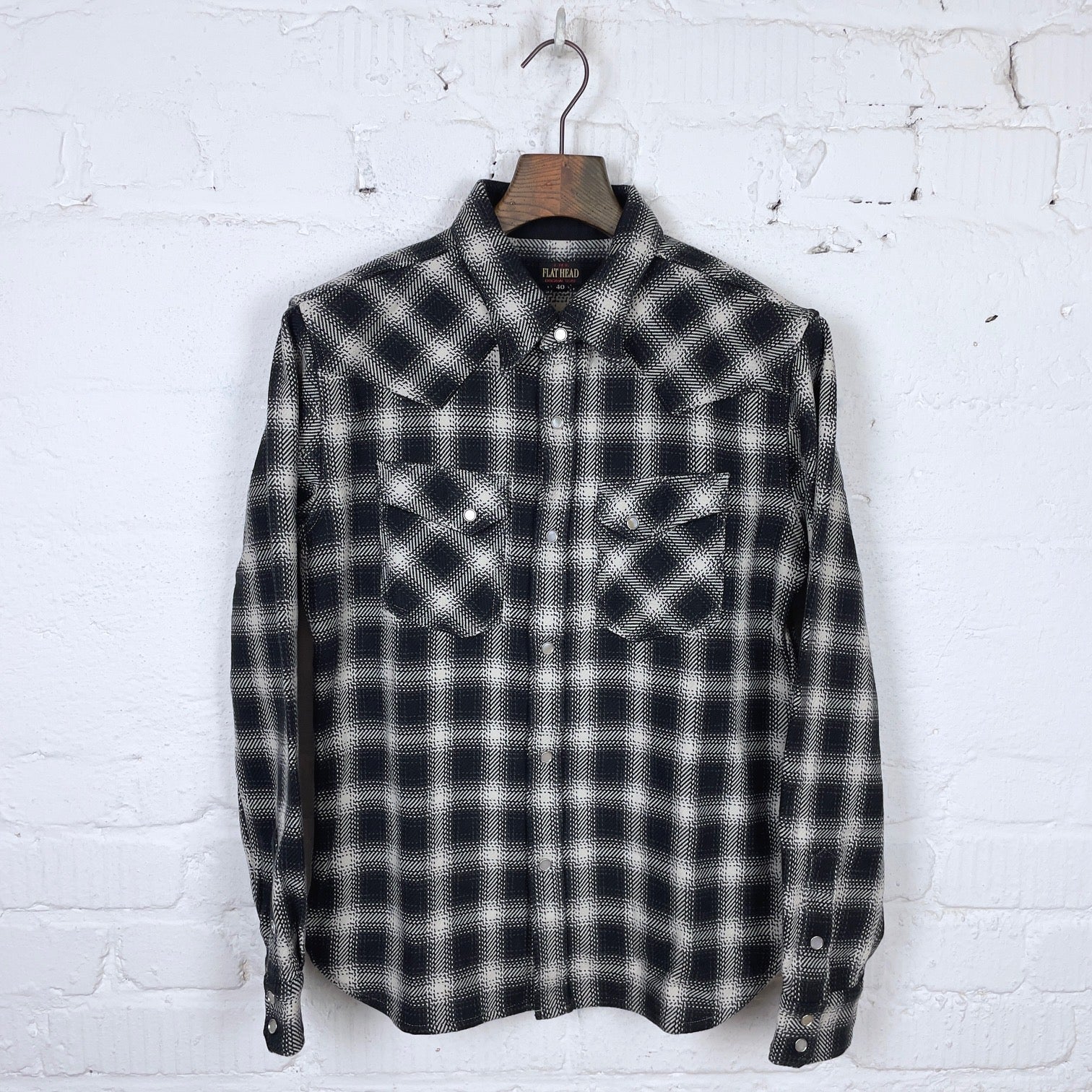 the flat head | fn-snw-005l block check ombre flannel western shirt - ivory - black