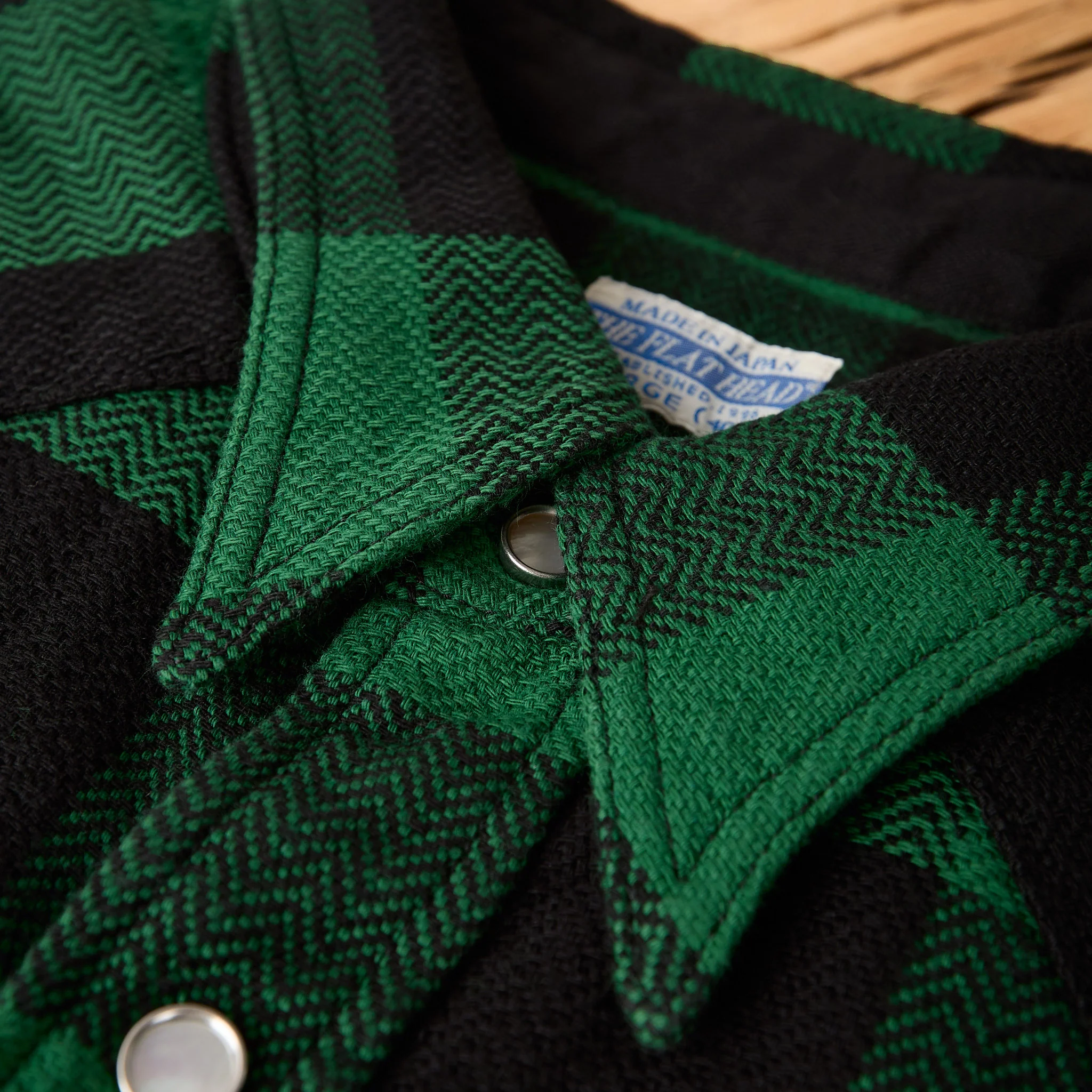 the flat head | fn-snw-101l block check flannel western shirt green-black - Image 3