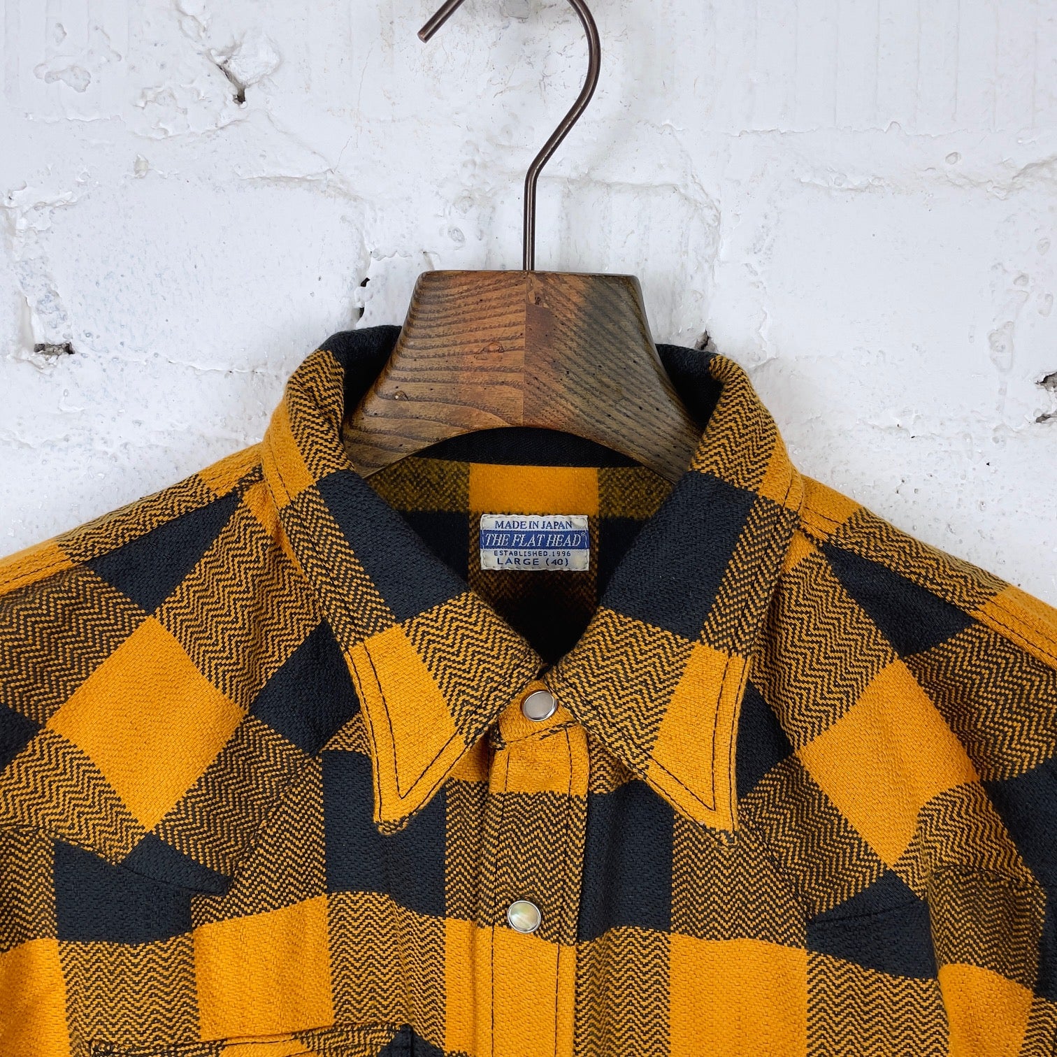 the flat head | fn-snw-101l block check flannel western shirt orange-charcoal - Image 4