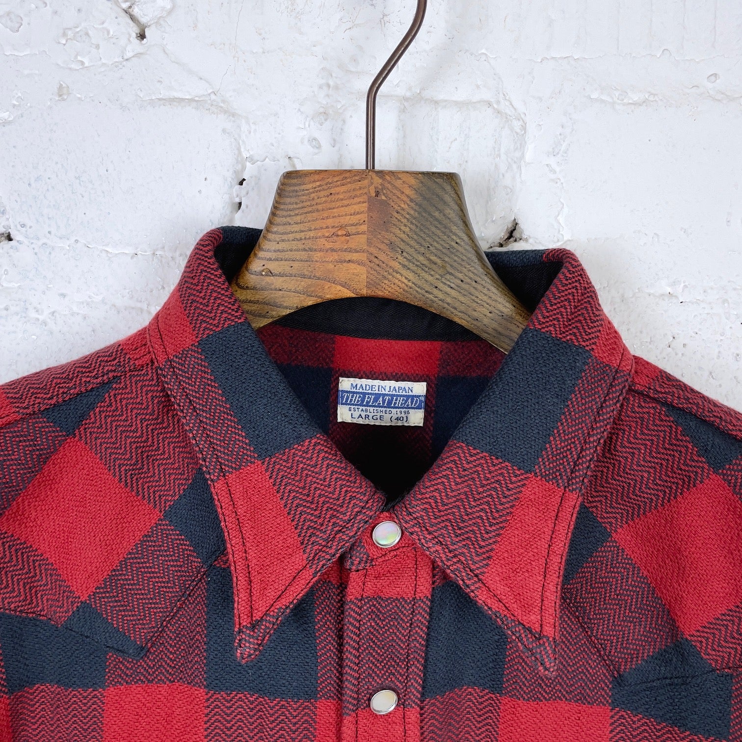 the flat head | fn-snw-101l block check flannel western shirt red-charcoal - Image 4