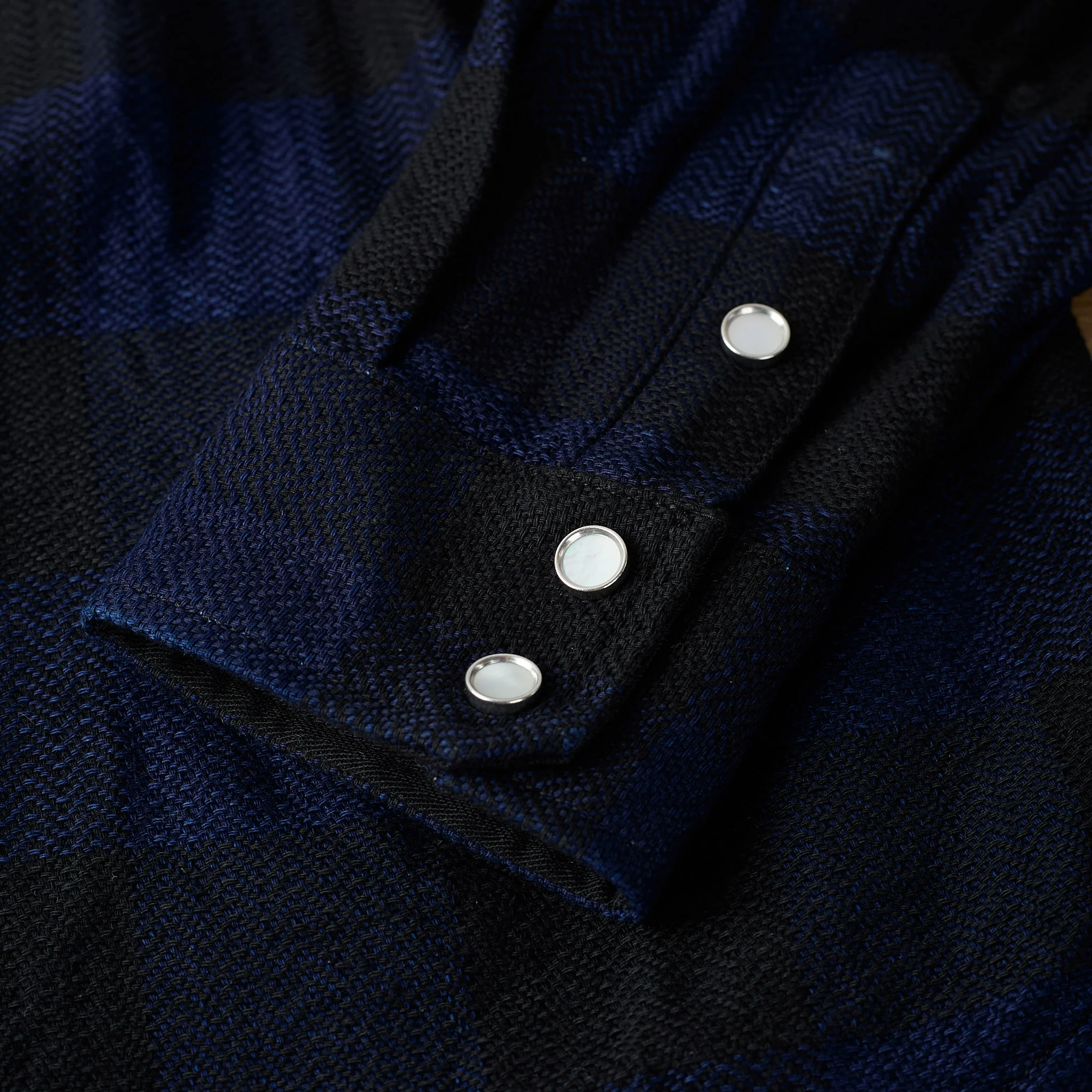 the flat head | fn-snw-101lsp indigo block check flannel western shirt - Image 5