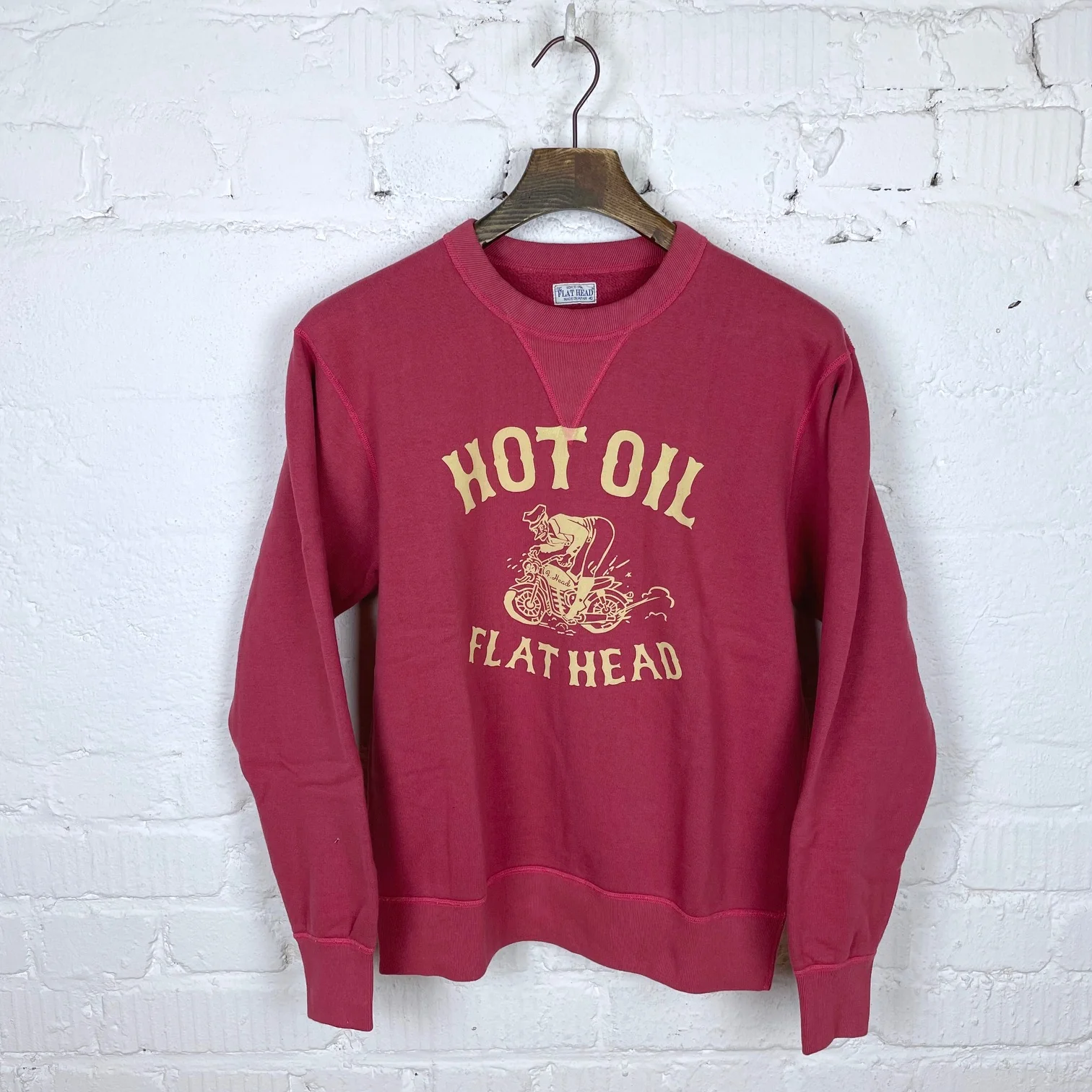 the flat head | fn-swc-212 crew neck sweatshirt hot oil red