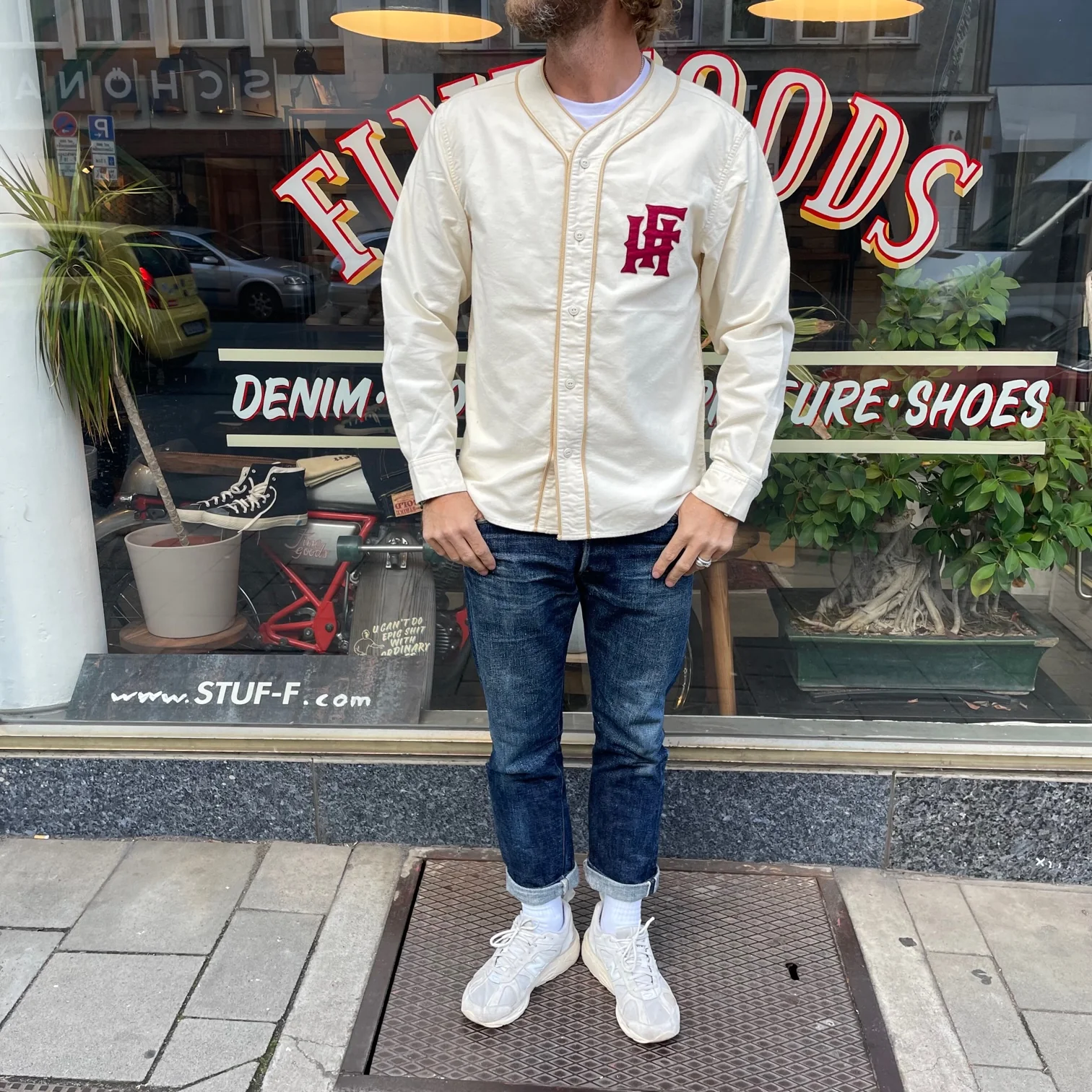 the flat head | l-s baseball shirt beige - Image 2