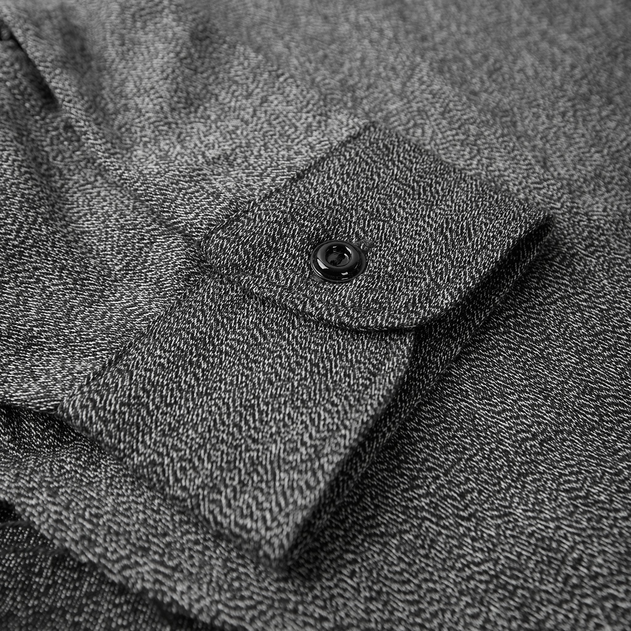 the real mccoy's | 8hu cigarette pocket mock-twist chambray work shirt - Image 4
