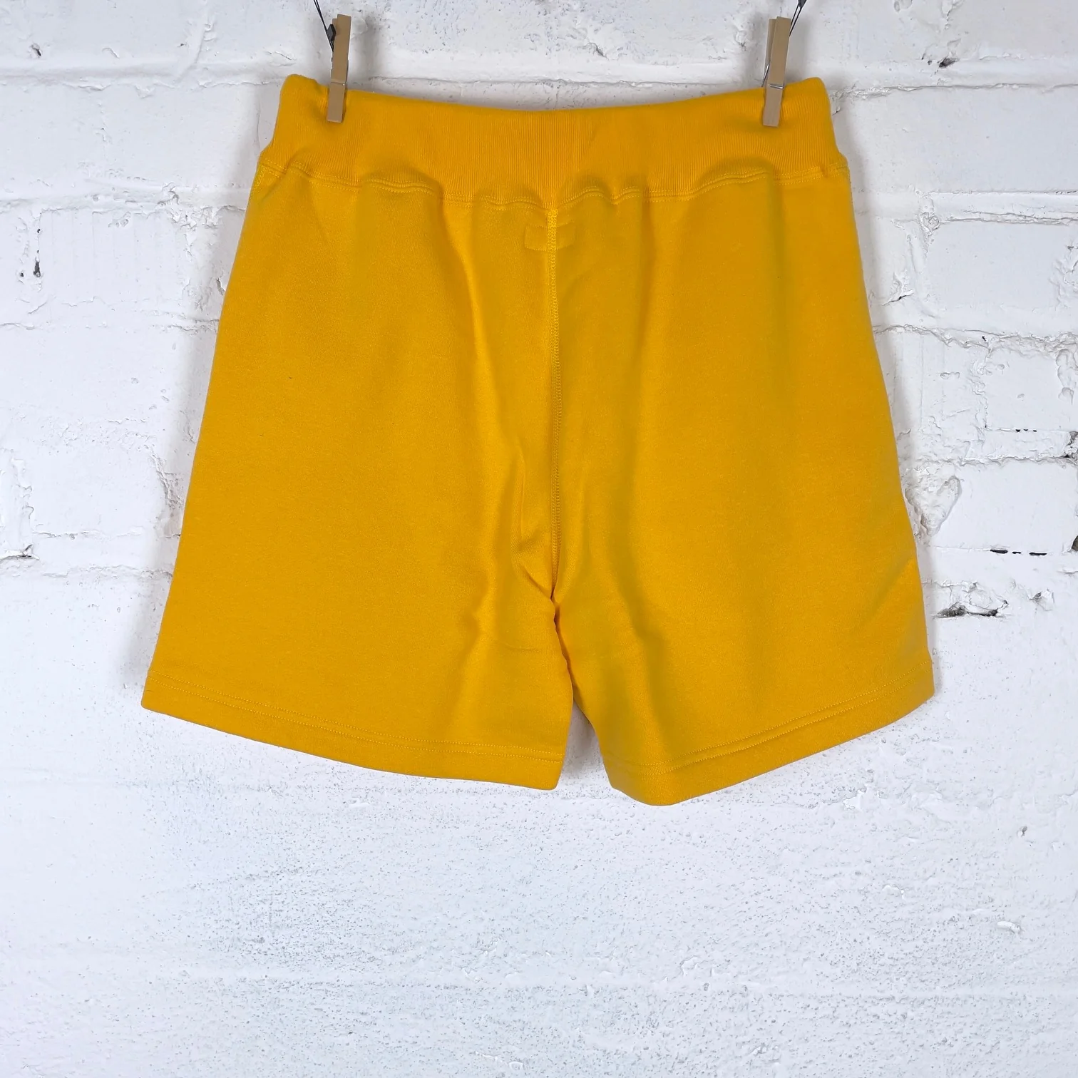 the real mccoy's | 9oz loopwheel sweatshorts yellow - Image 4