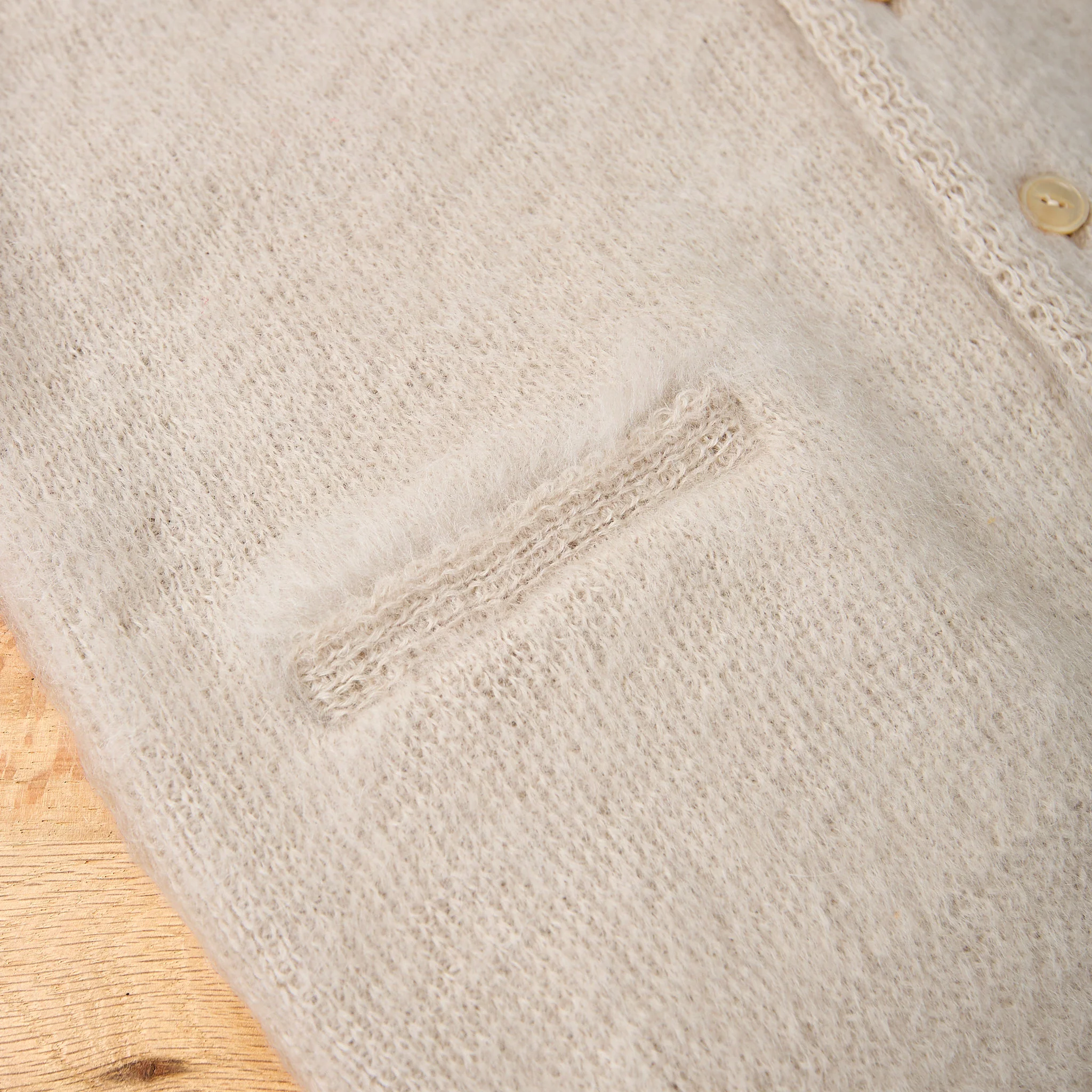 the real mccoy's | jm mohair cardigan beige - Image 4