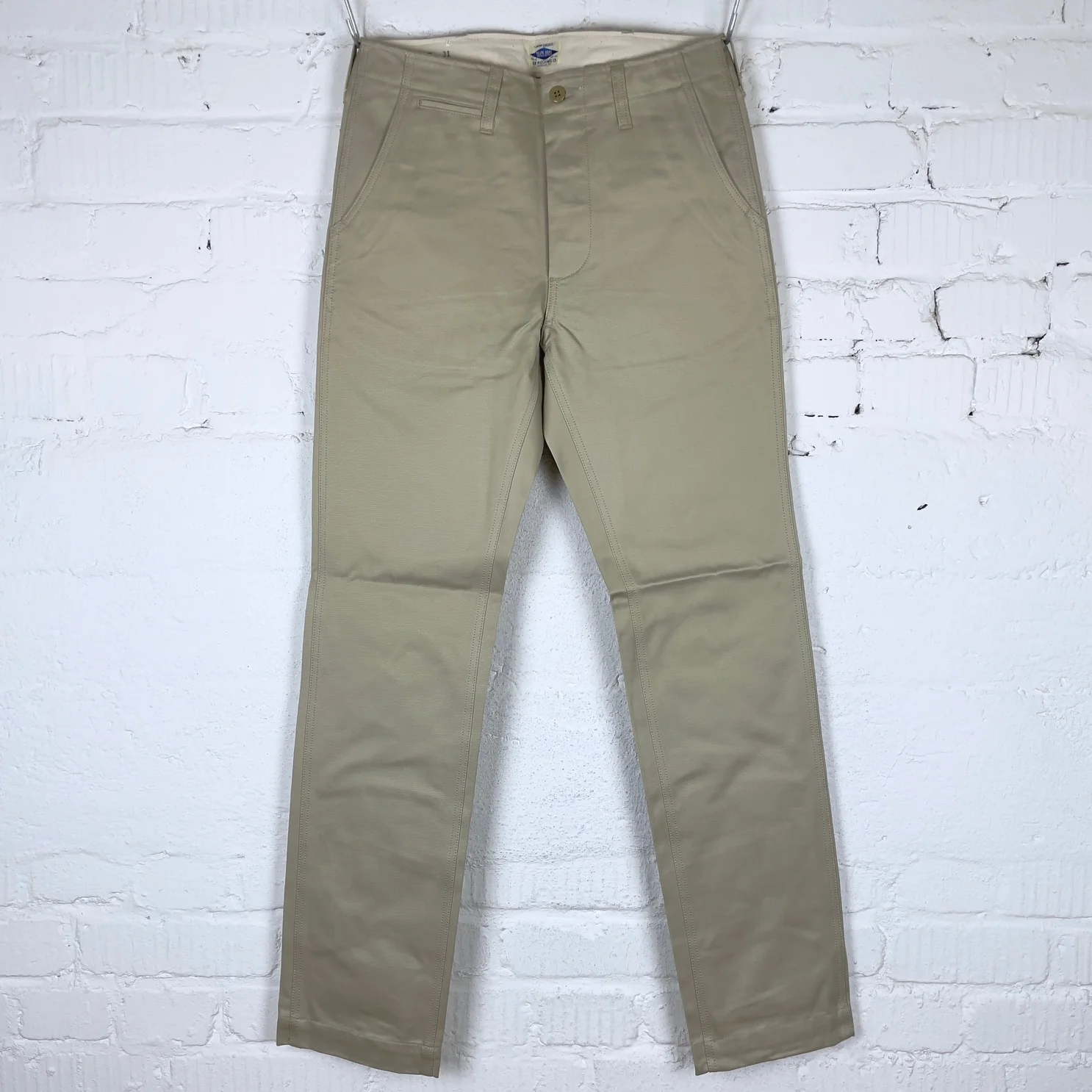 the real mccoy's | joe mccoy blue seal chino trousers - beige