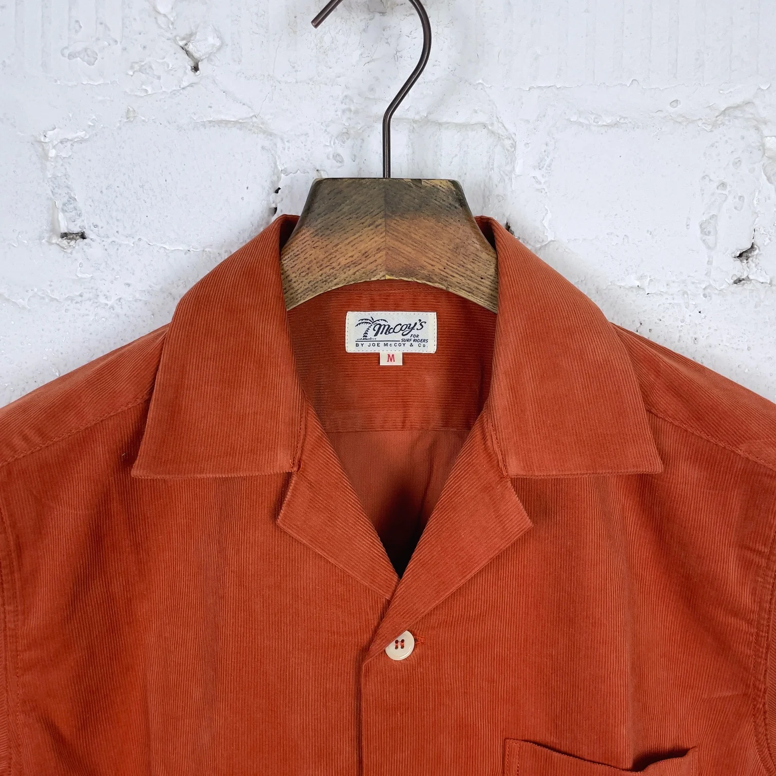 the real mccoy's | open collar resort s-s shirt - summer corduroy salmon - Image 2