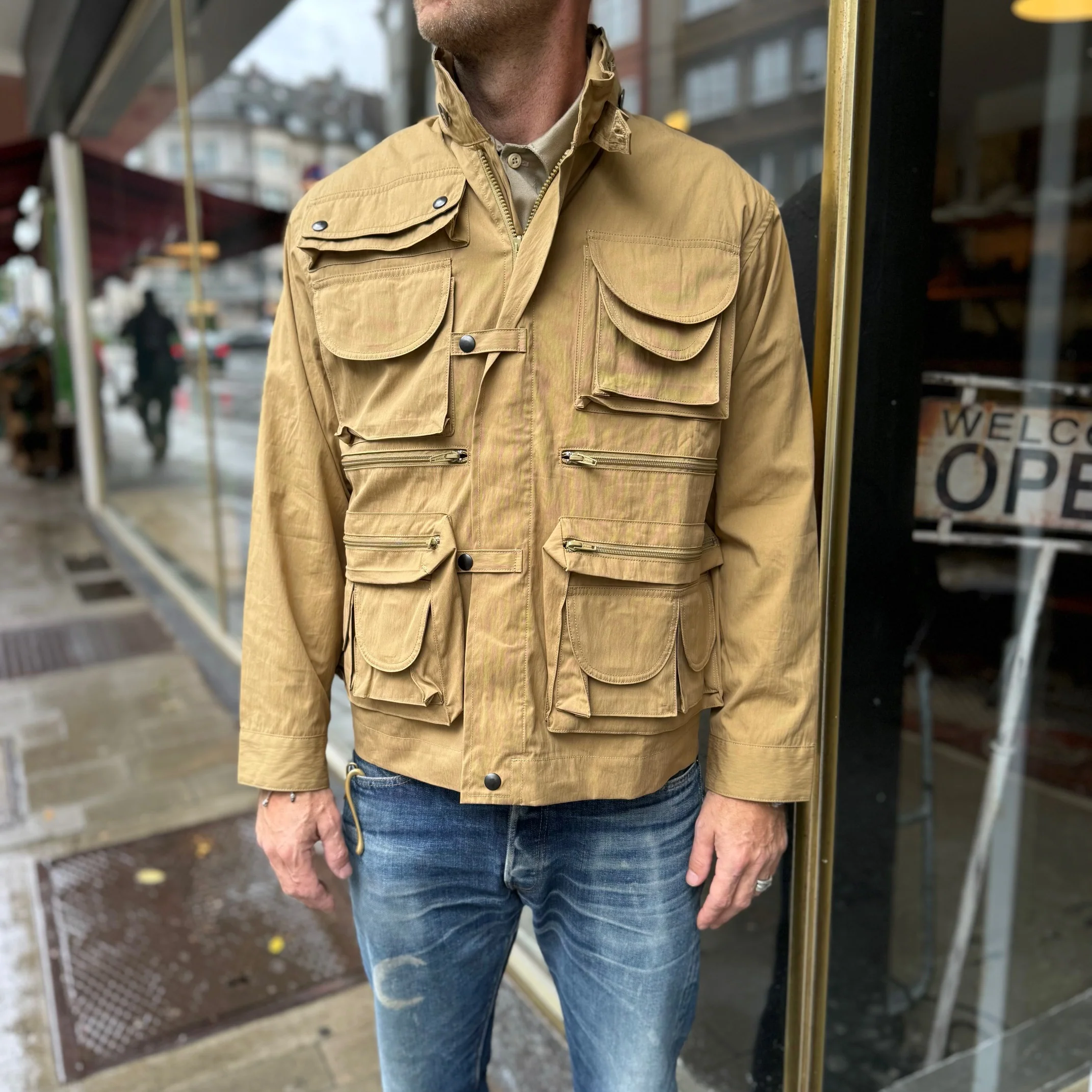 the real mccoy's | photographer utility jacket beige - Image 2