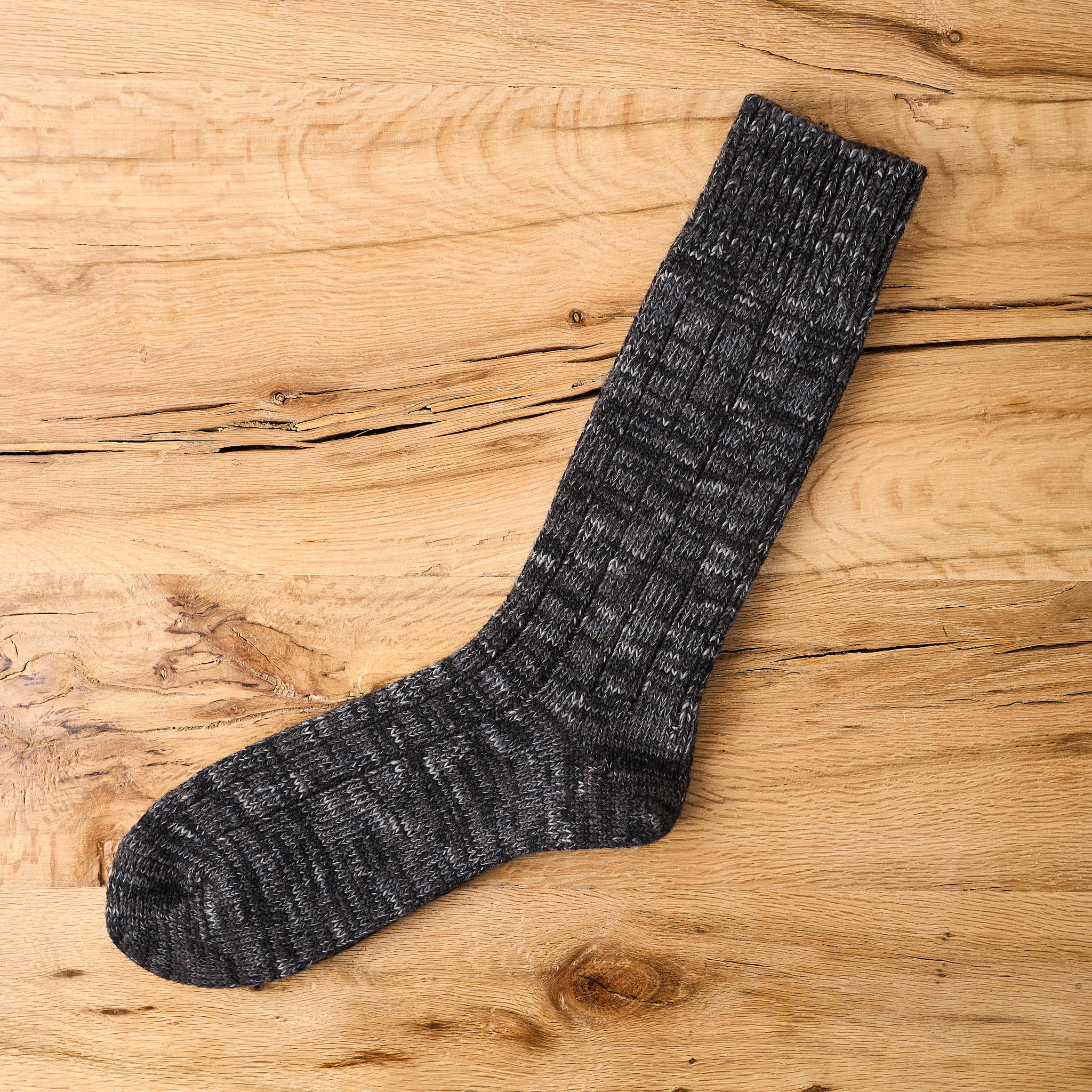 the real mccoy's | wool blend outdoor 'camp' socks - charcoal - Image 2