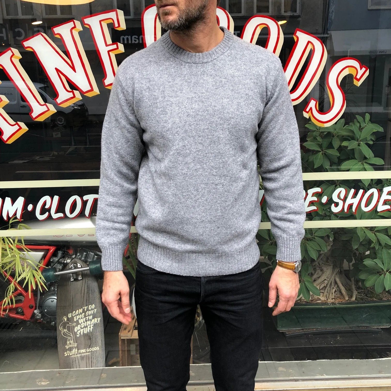 the real mccoy's | wool crewneck sweater gray - Image 2