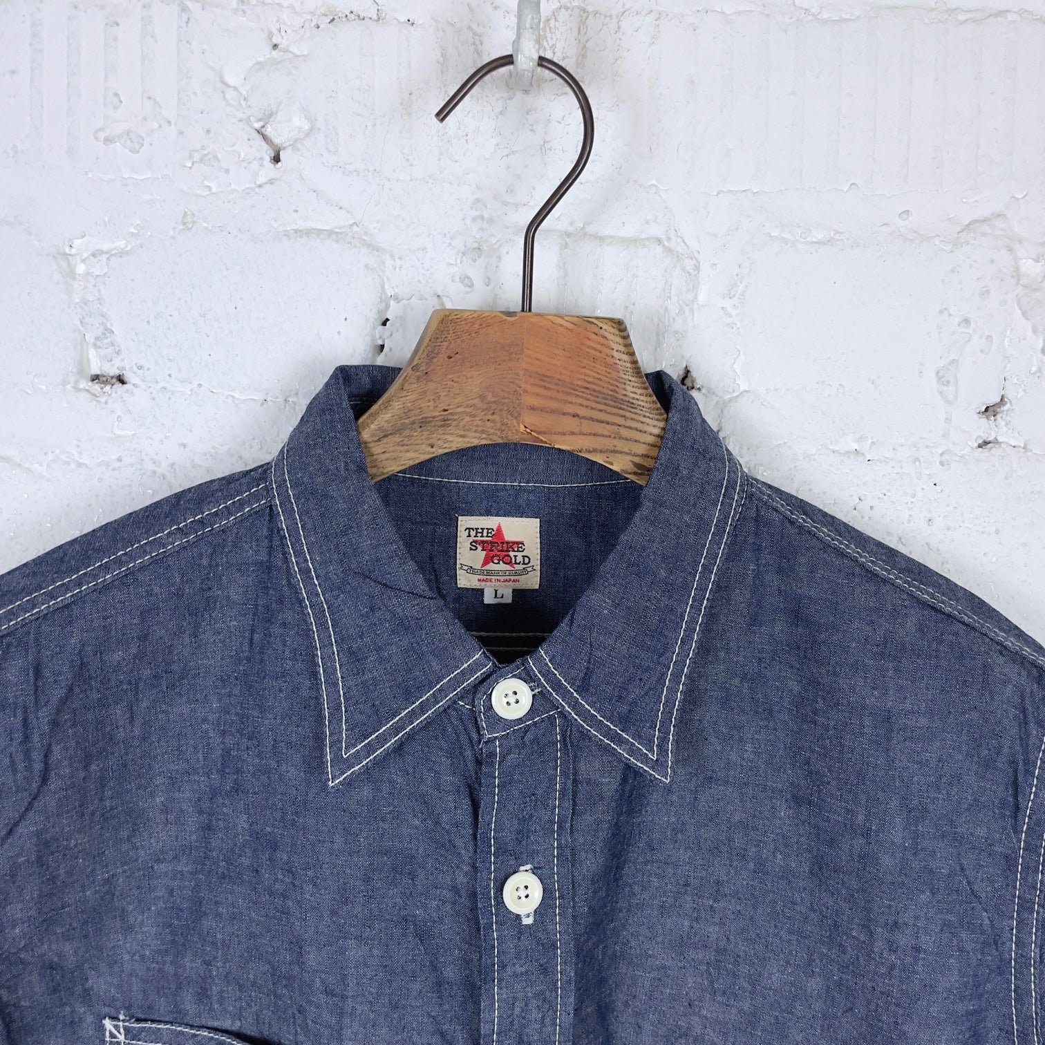 the strike gold | sgs2301 selvedge chambray work shirt - Image 4