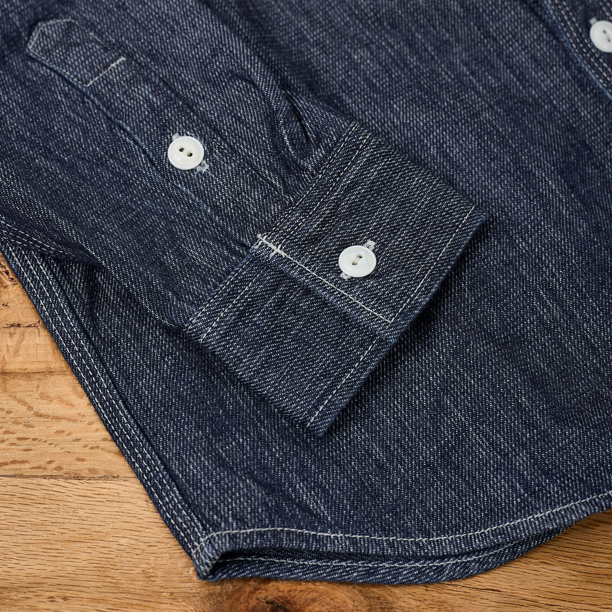 ues | 11.4oz indigo double weave shirt - Image 6