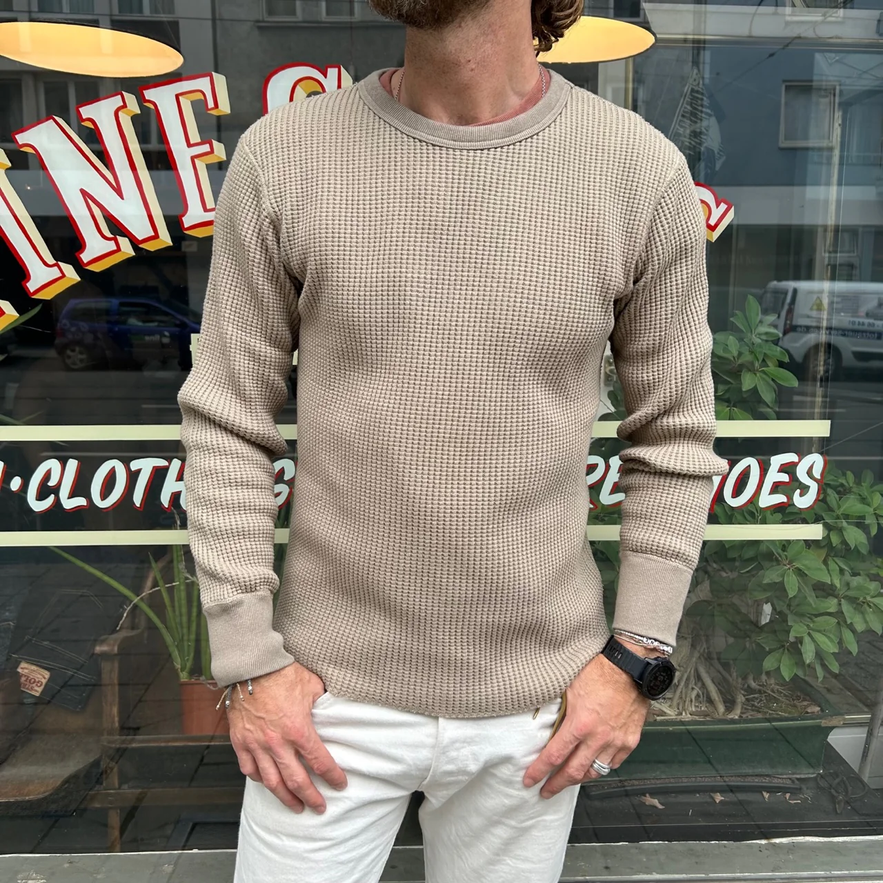 ues | big waffle tee beige - Image 3
