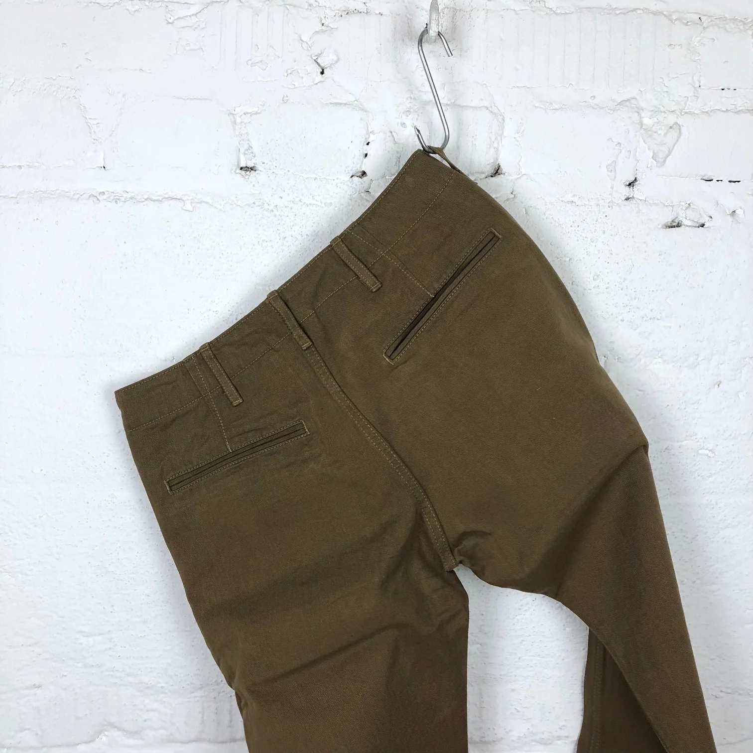 ues | c410 slim chino pants