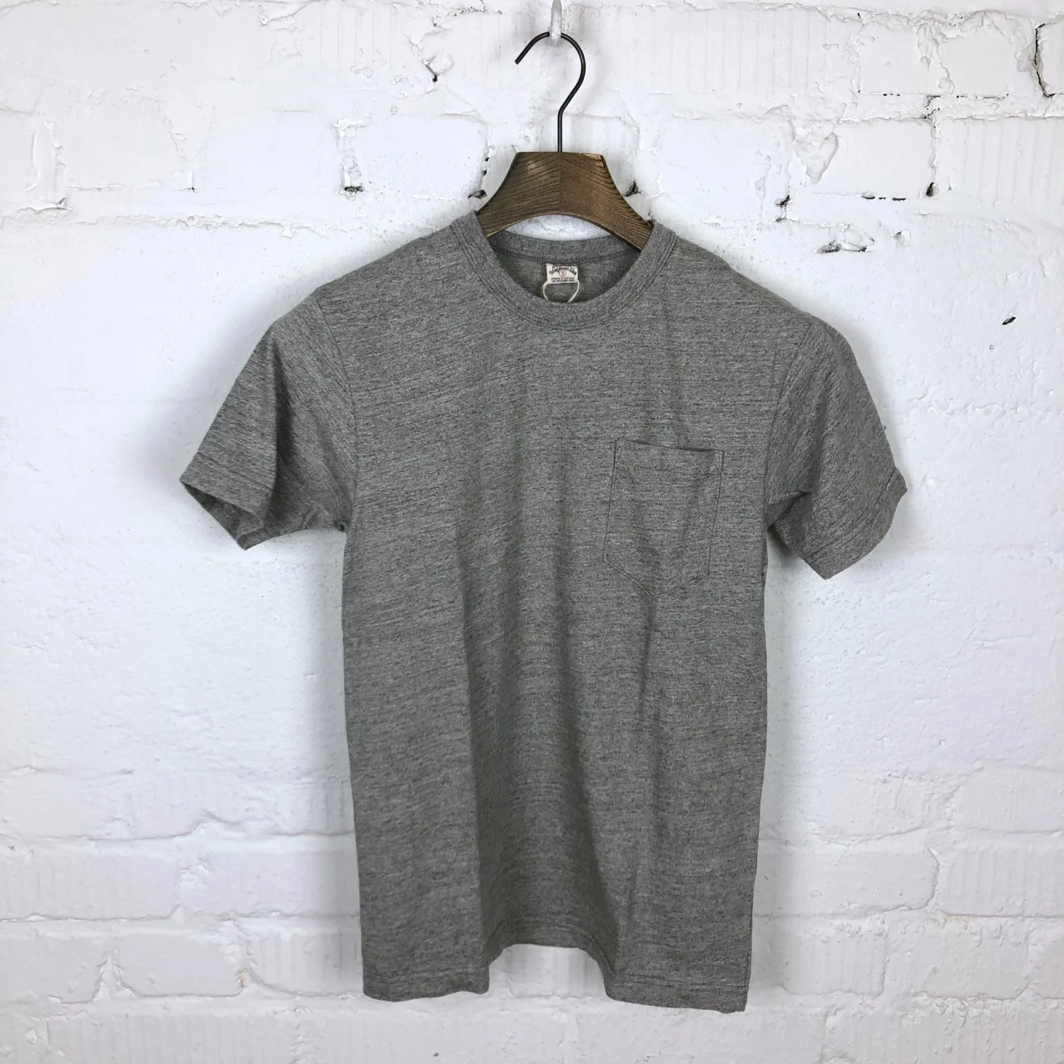 ues | ramayana pocket t-shirt - gray