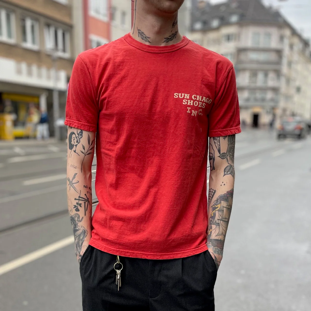 ues | sun chago t-shirt - Image 3