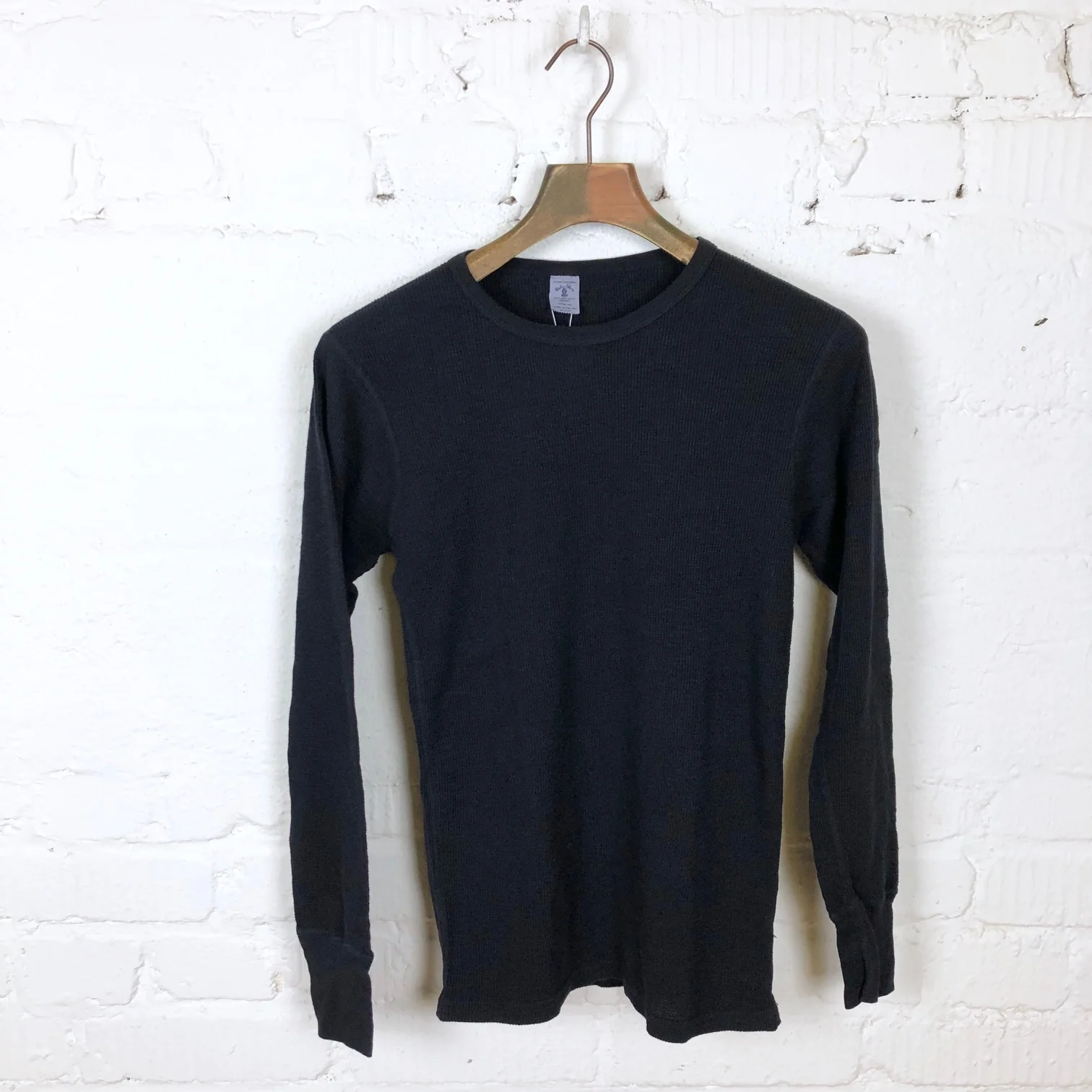 velva sheen | black indigo 1pac slub thermal